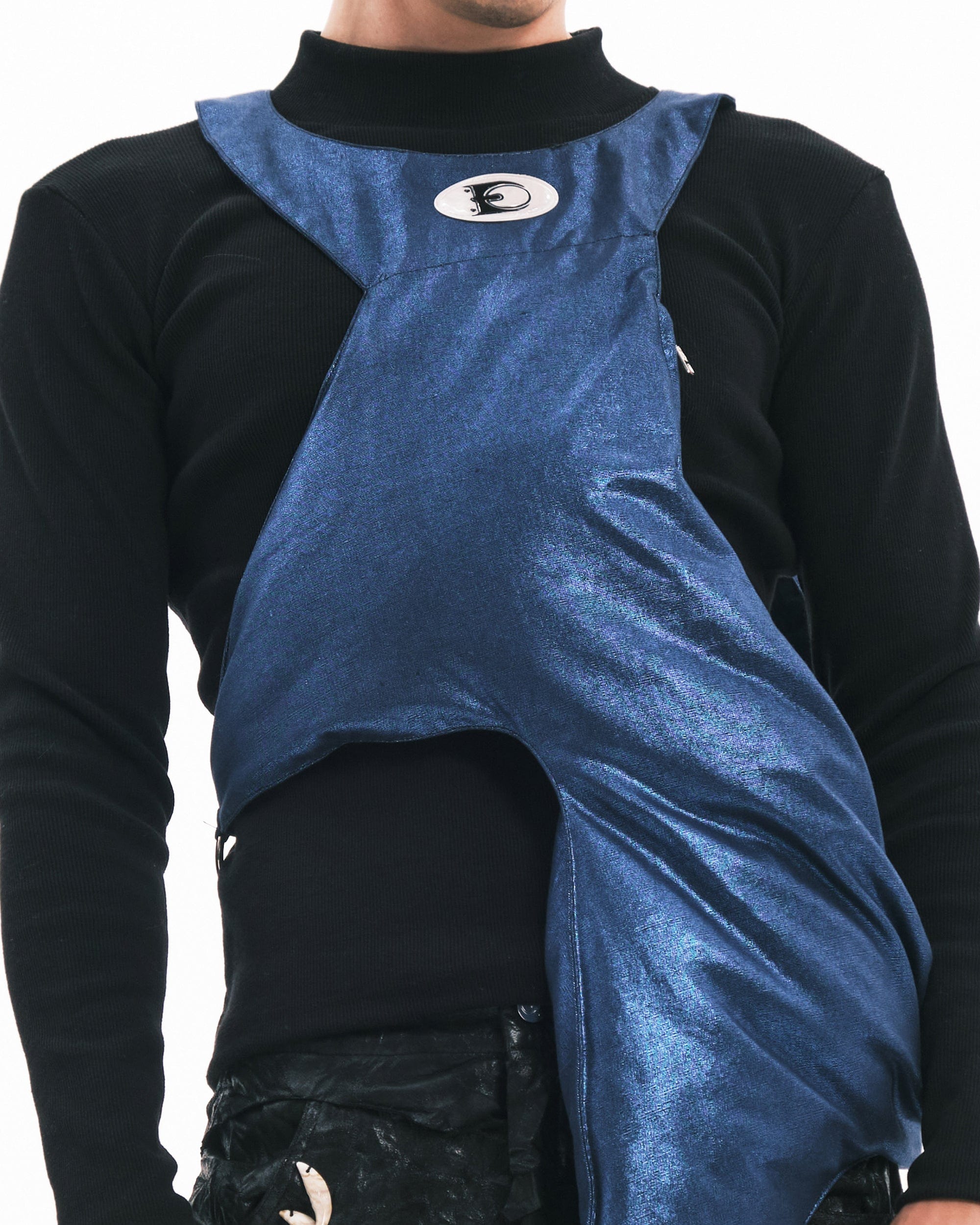 EMBRYO Thorn Metallic Vest Bag, premium urban and streetwear designers apparel on PROJECTISR.com, EMBRYO
