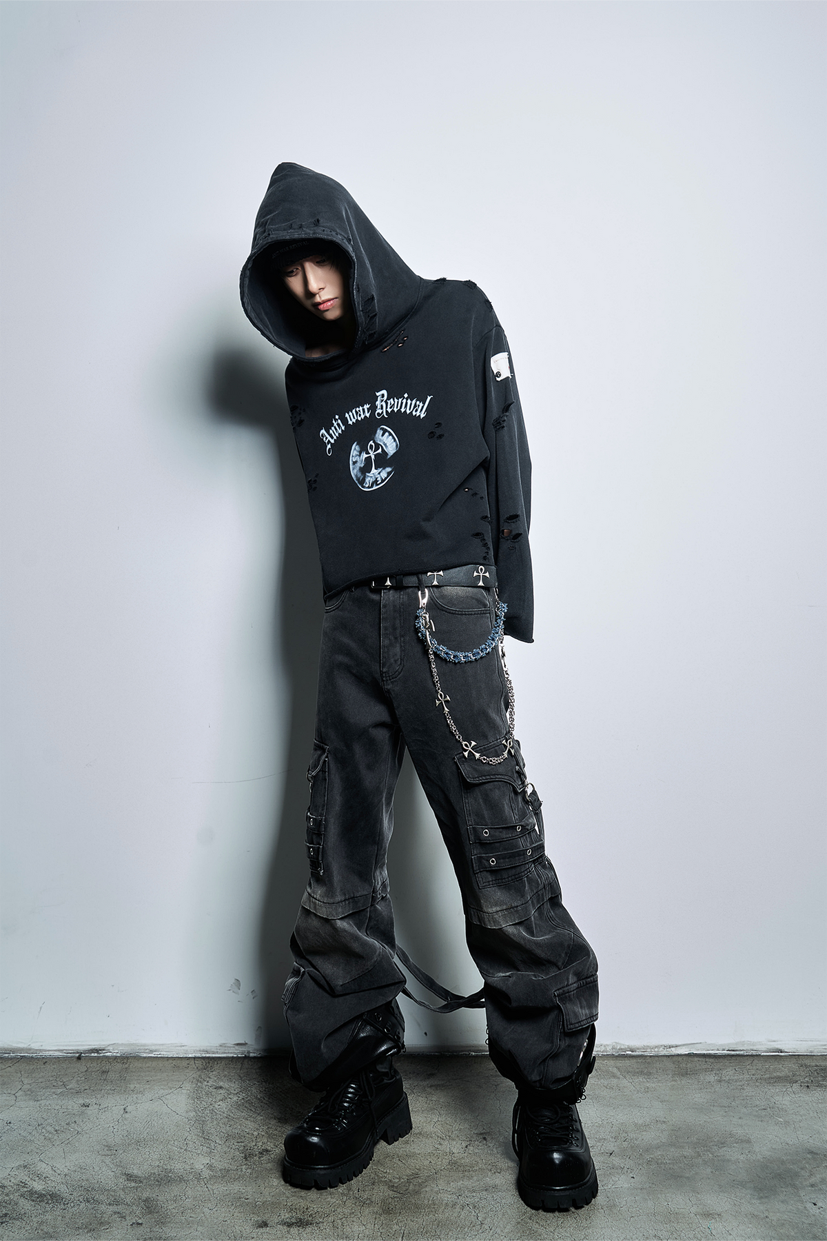 ANTI WAR REVIVAL Badge Graphic Oversized Hoodie