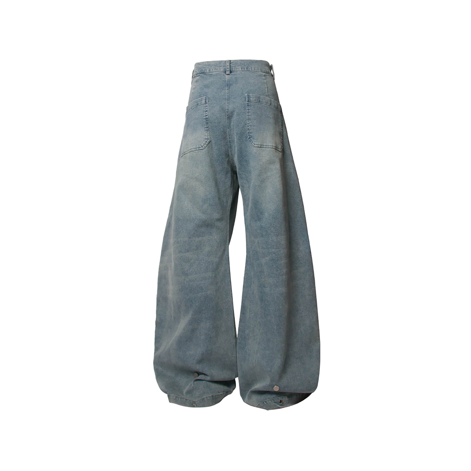RELABEL Washed Pleated Waist Baggy Jeans