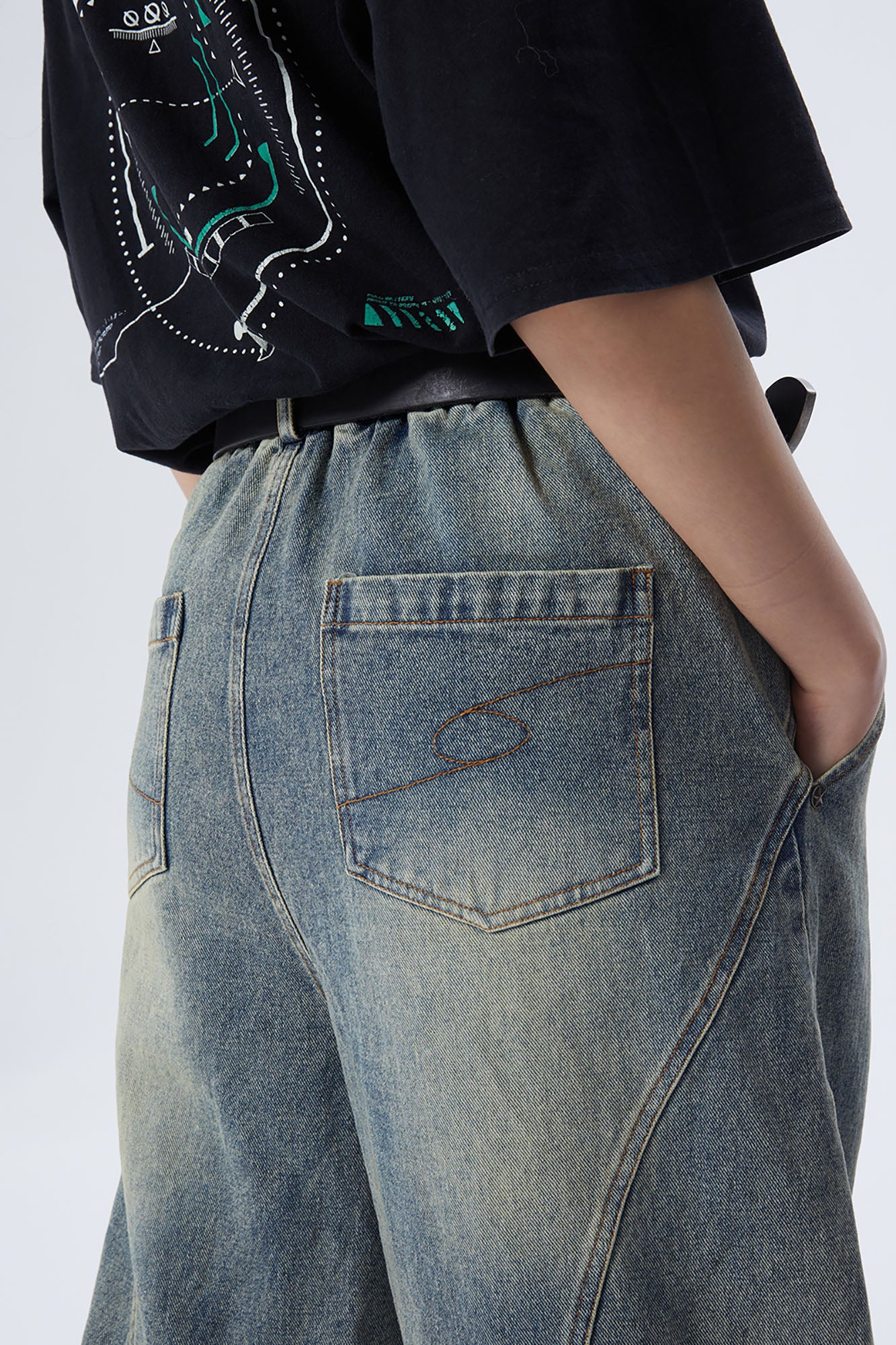 ERROR CODE ROBOT Washed Curved Pleated- Knee Jeans, premium urban and streetwear designers apparel on PROJECTISR.com, ERROR CODE ROBOT