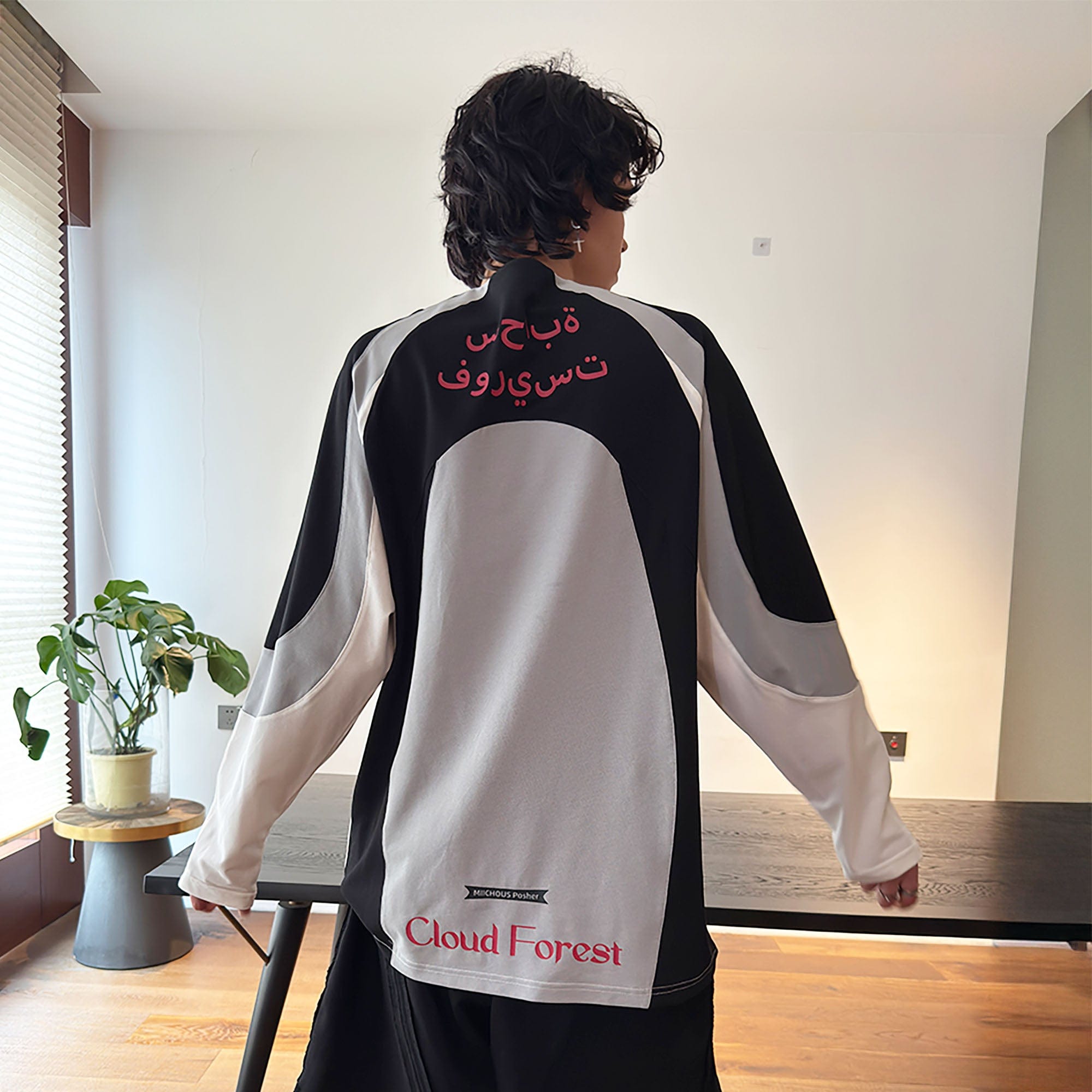 MIICHOUS Arc Contrast Panel Raglan UV Protection Long-Sleeve Tee