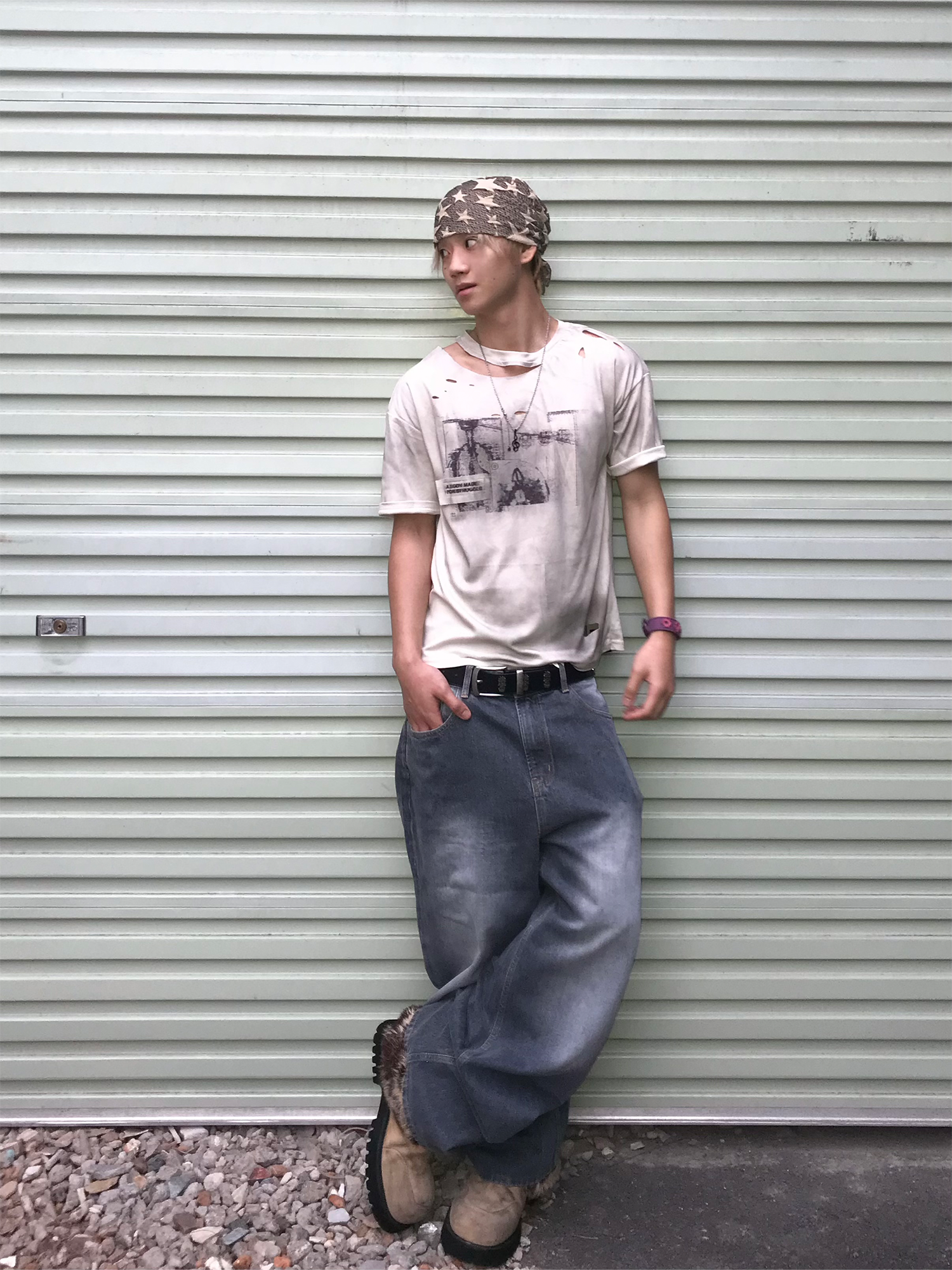 DREAM BAND Distressed Washed Graphic T-Shirt