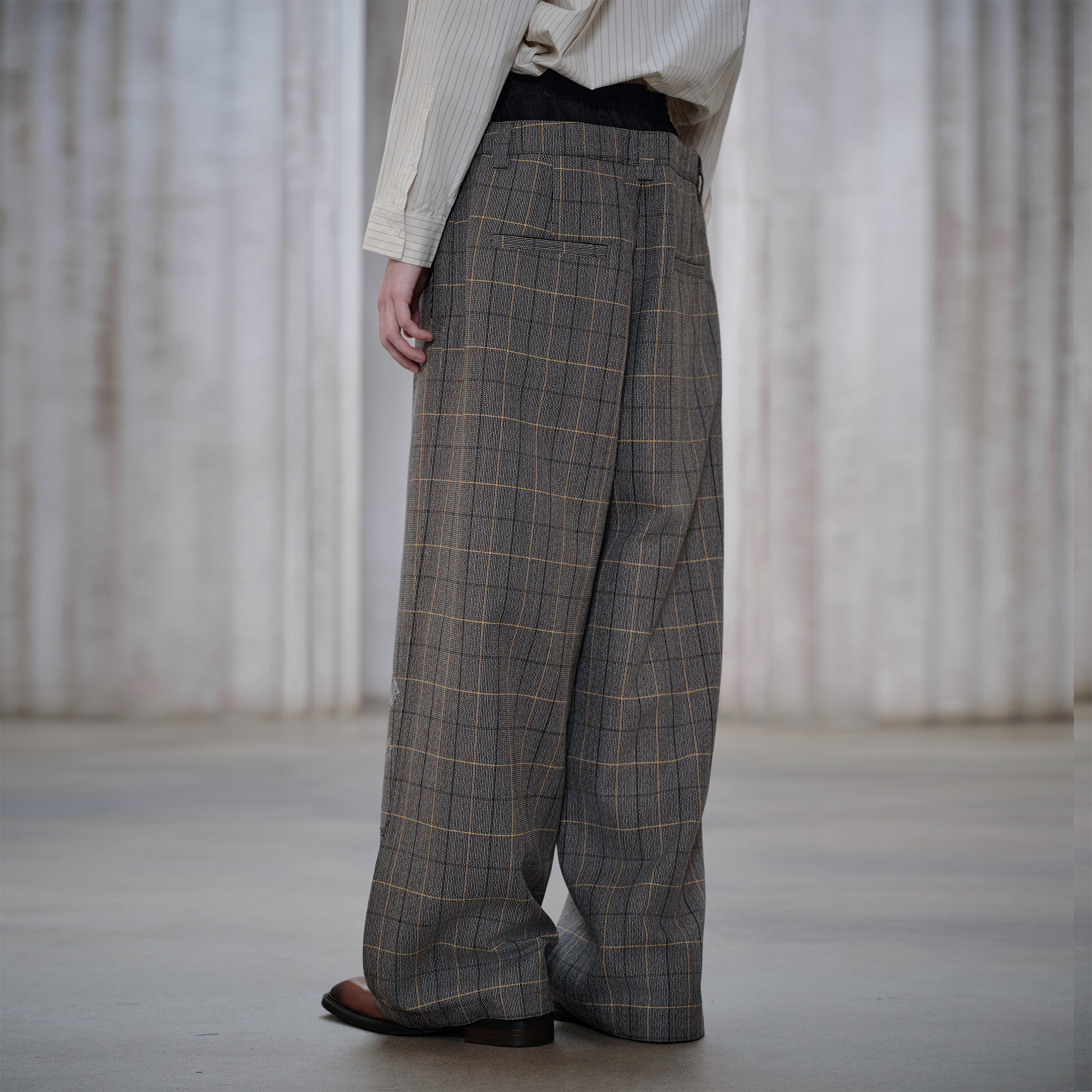 FACEONLAB Contrast Double-Waist Plaid Graphic Trousers