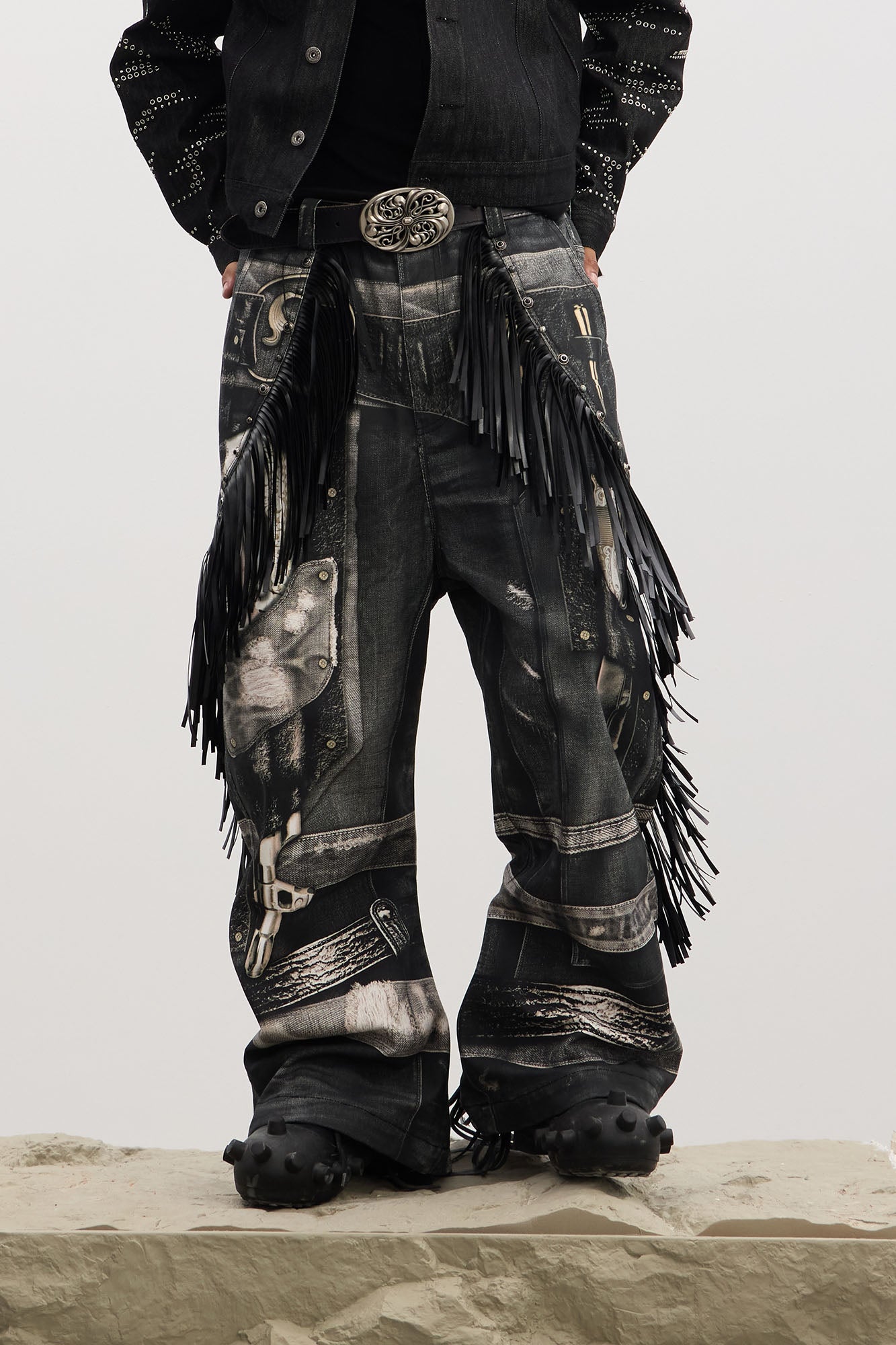 DND4DES Fringe Full-Print Baggy Jeans