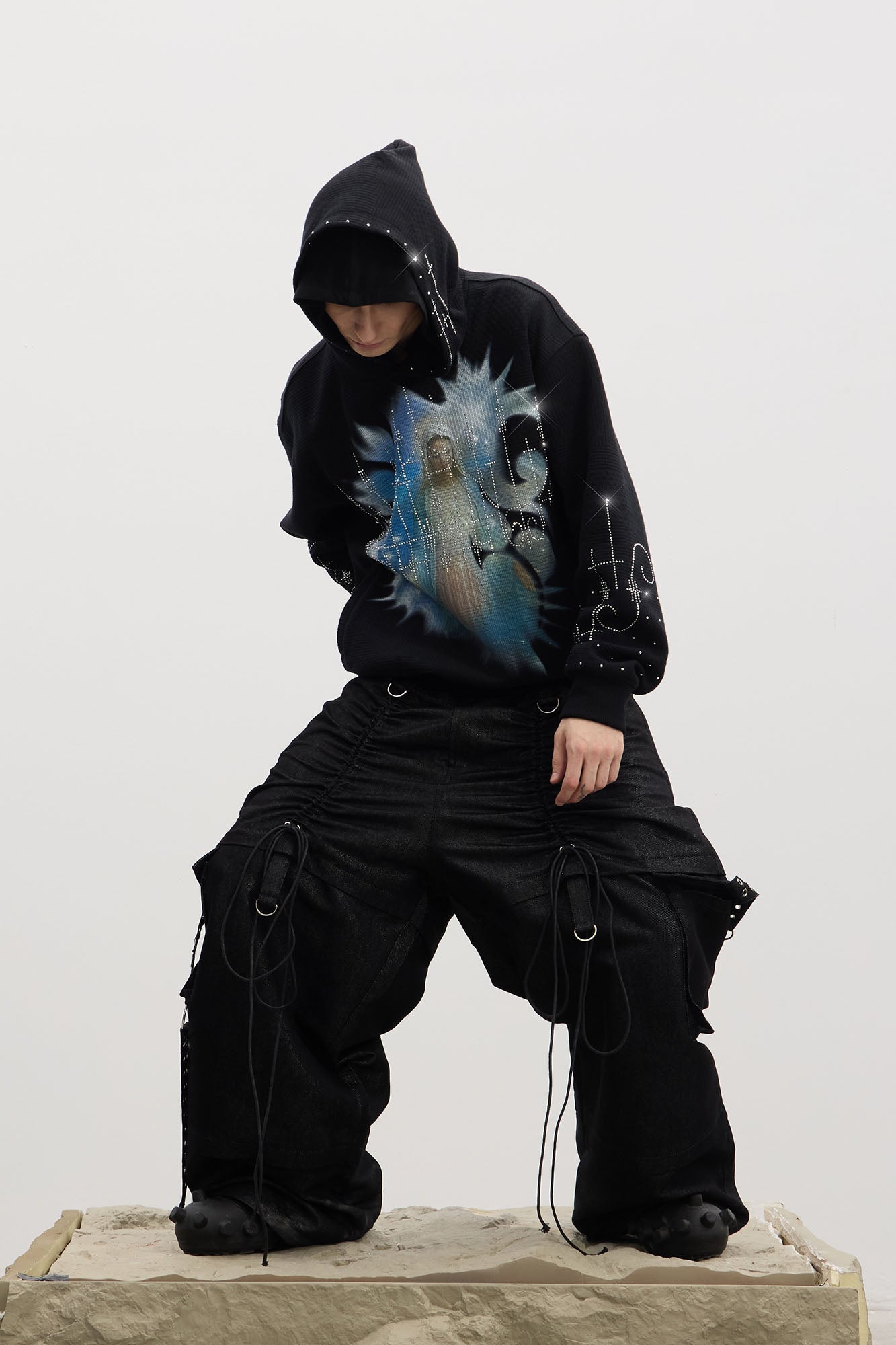 DND4DES Drawstring Ruched Coated Cargo Jeans