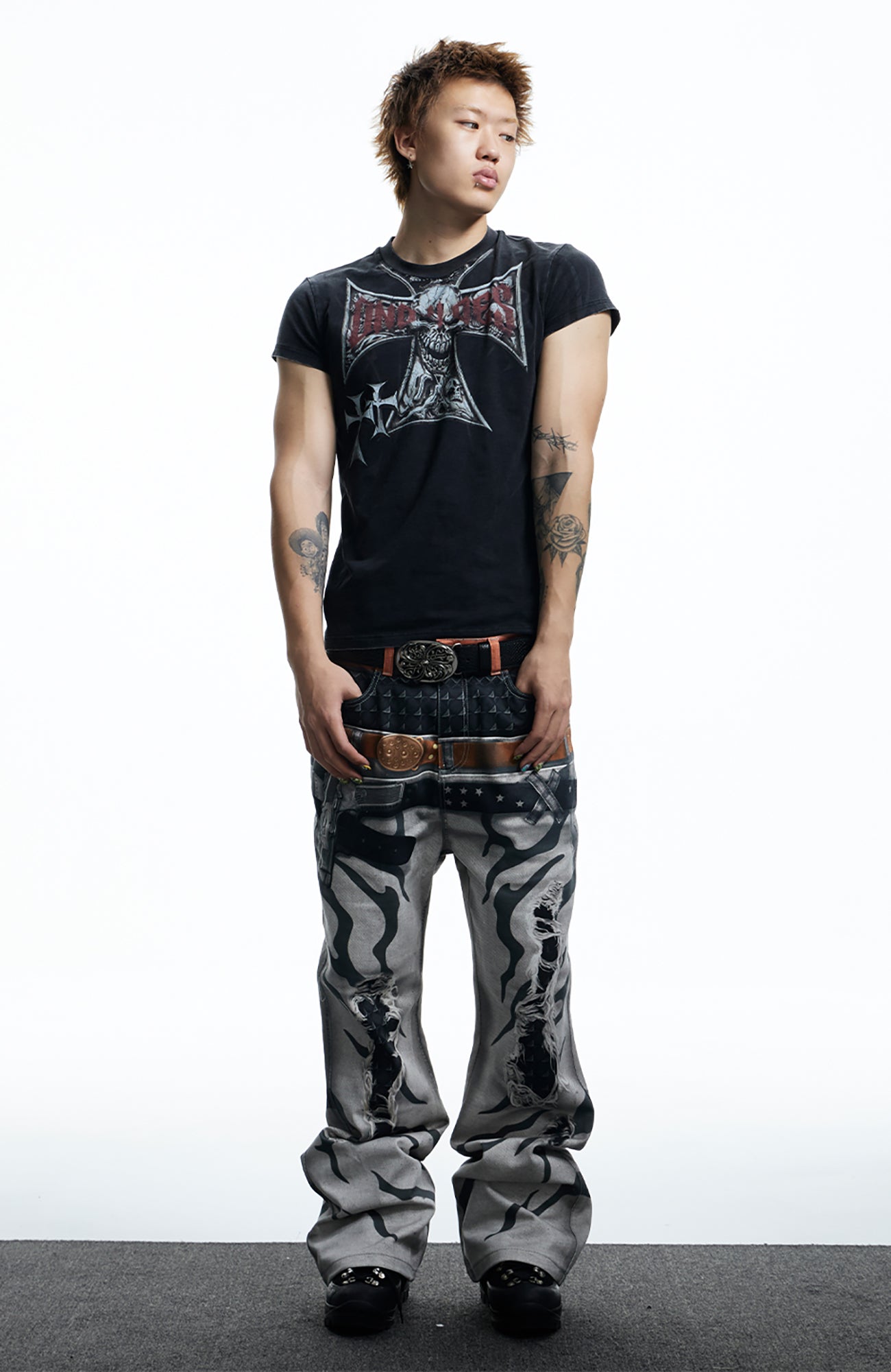 DND4DES Gothic Skull Cross Graphic T-Shirt, premium urban and streetwear designers apparel on PROJECTISR.com, DND4DES