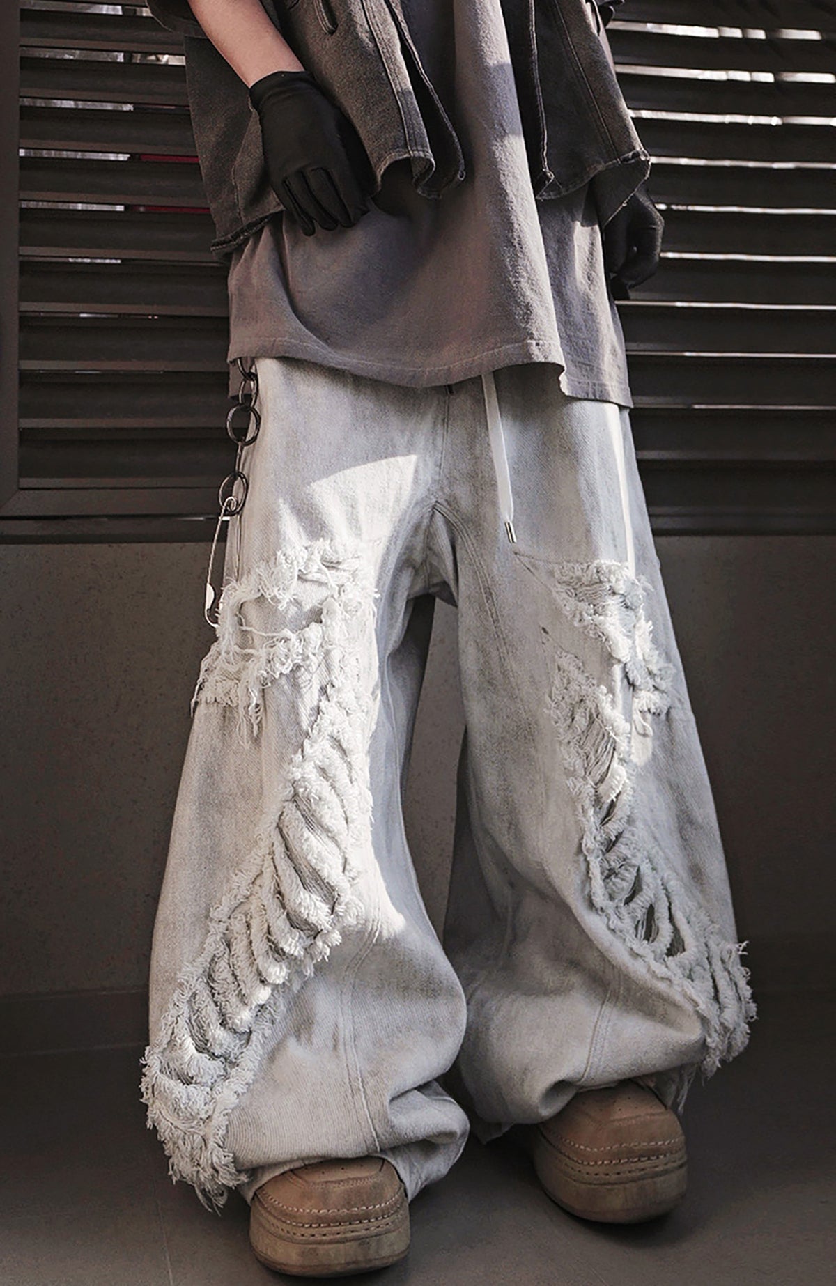 UUCSCC Mud-Dyed Distressed Straight-Leg Jeans