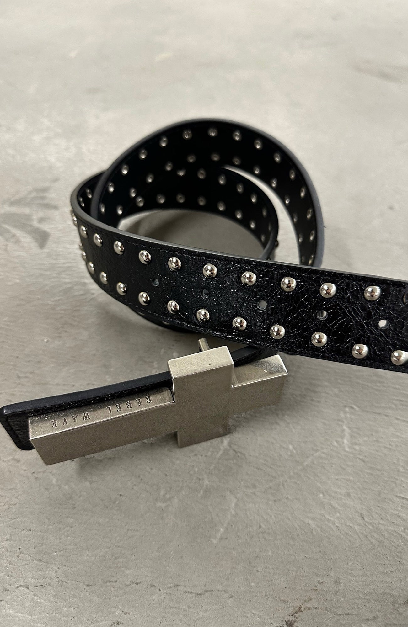 REBEL WAVE Cross Studded Leather Belt