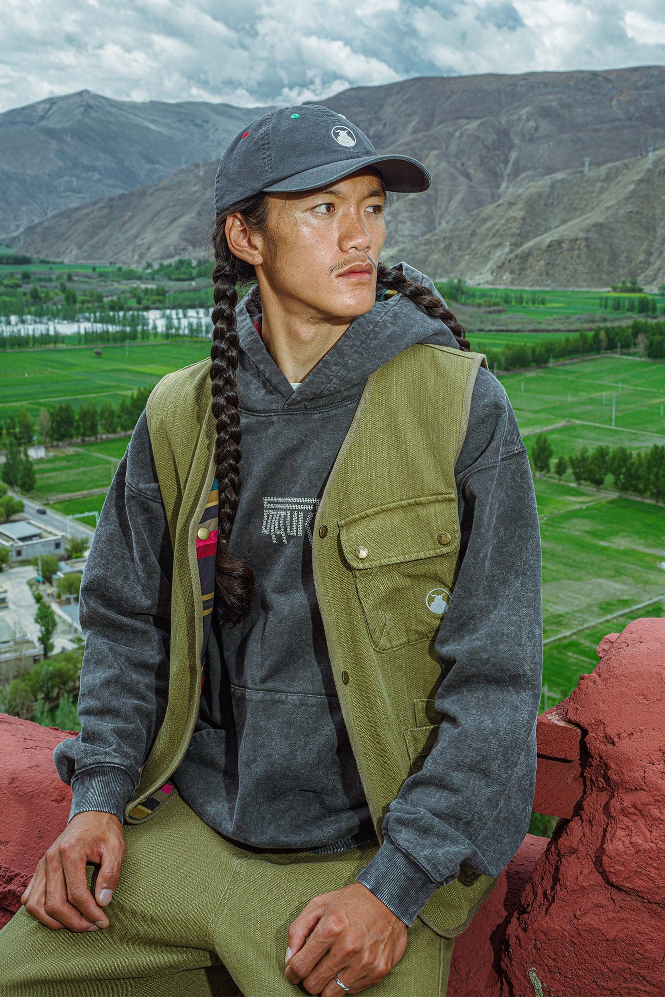 NERHI Reversible Striped Multi-Pocket Utility Vest, premium urban and streetwear designers apparel on PROJECTISR.com, NERHI