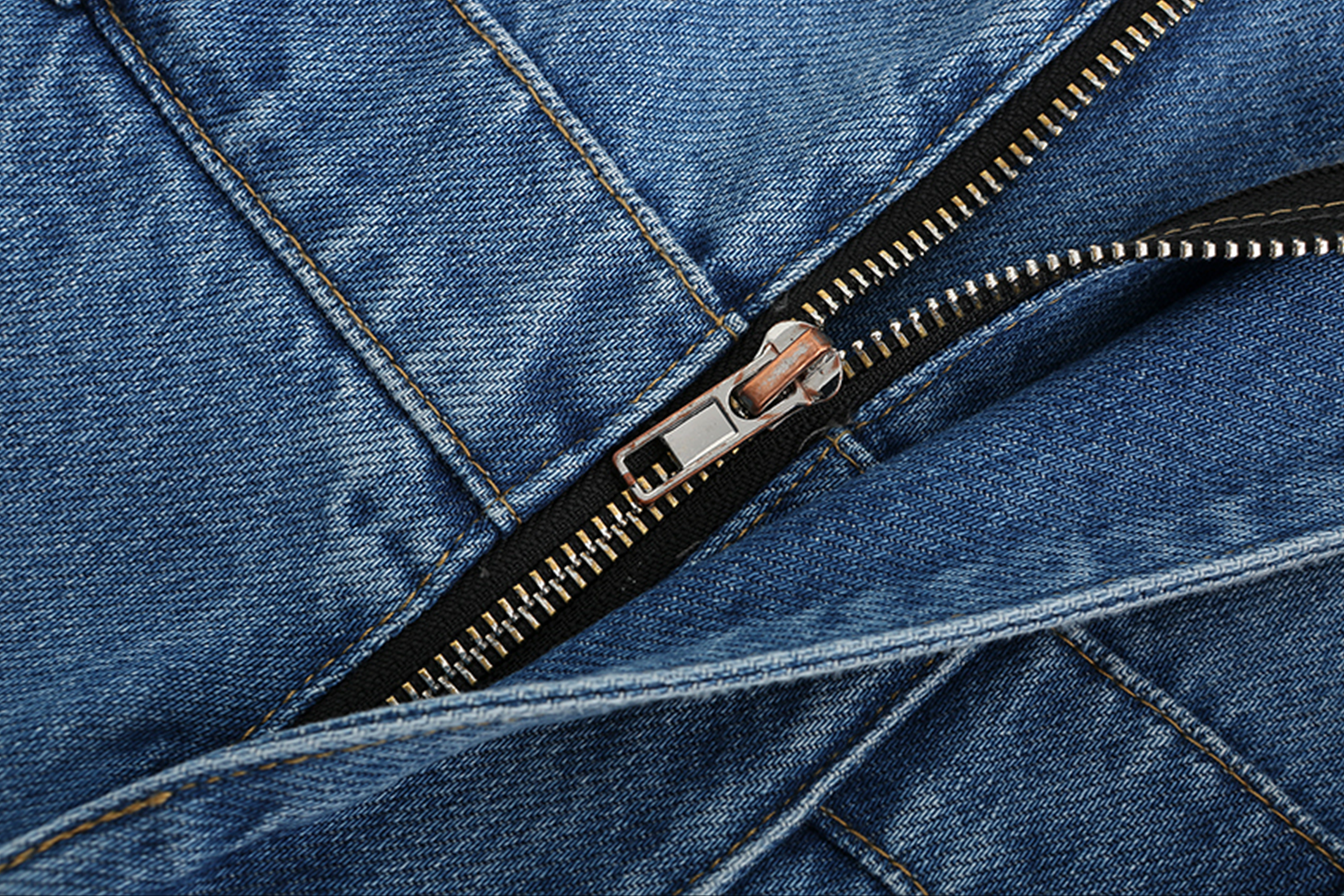 CYCYCY Deconstructed Double-Waist Washed Jeans