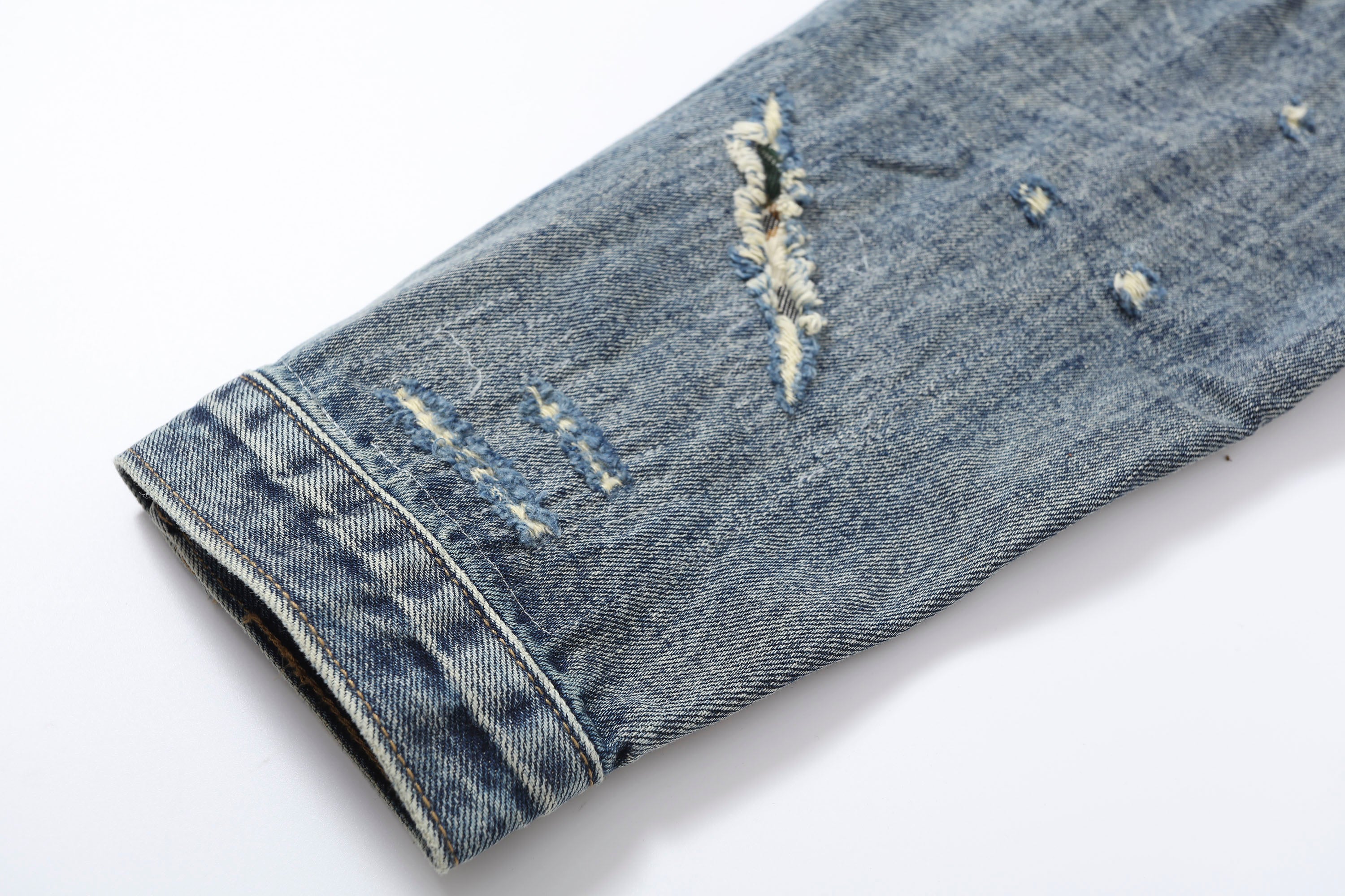 MAKEMORE Retro Distressed Ripped Denim Jacket