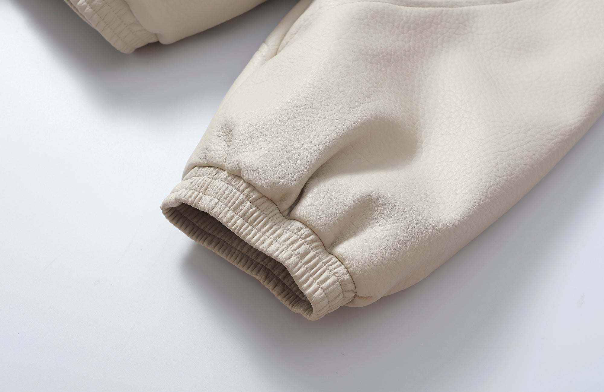 MAKEMORE Essential PU Puffer Jacket