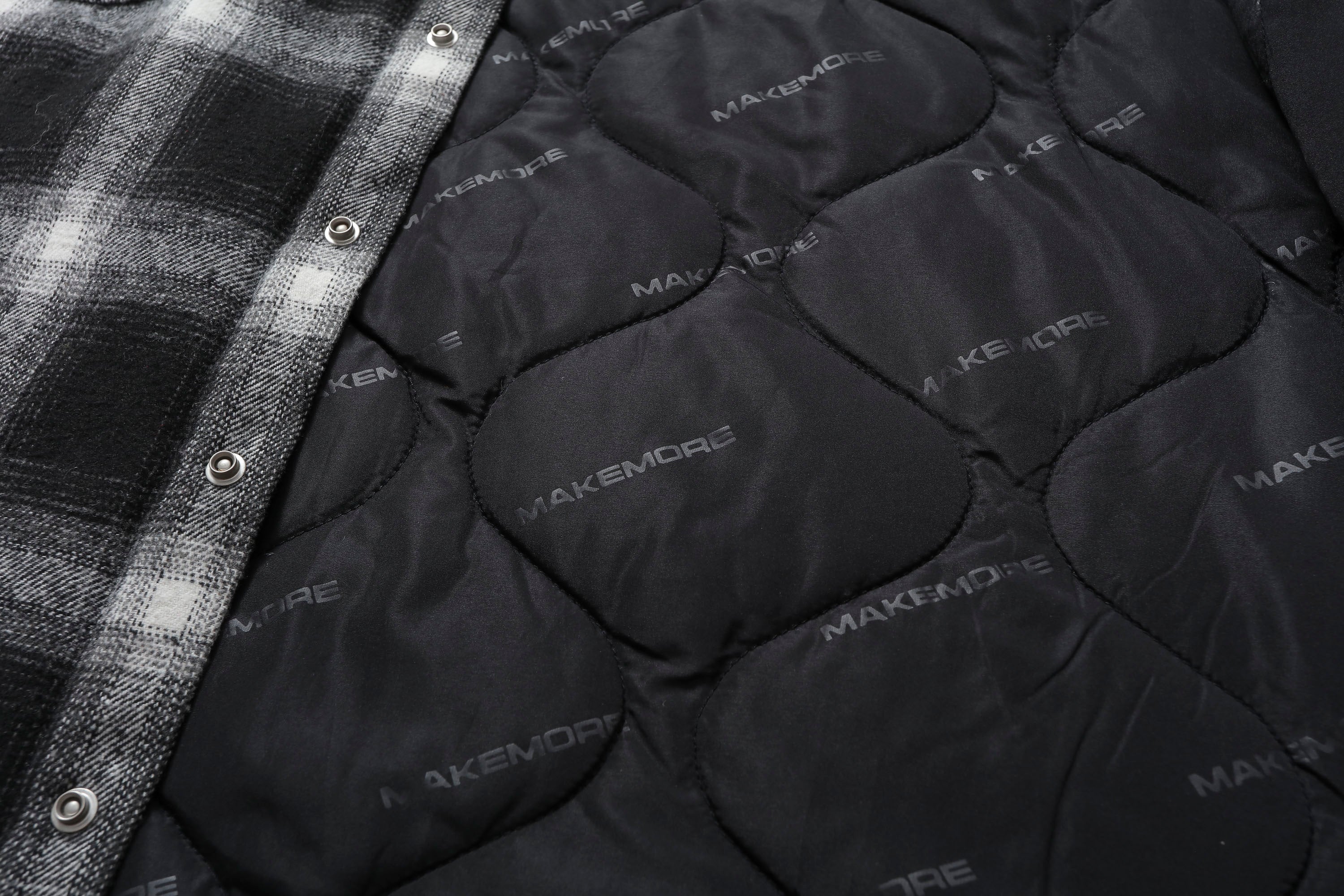 MAKEMORE Plaid Pocket Hooded Insulated Shirt