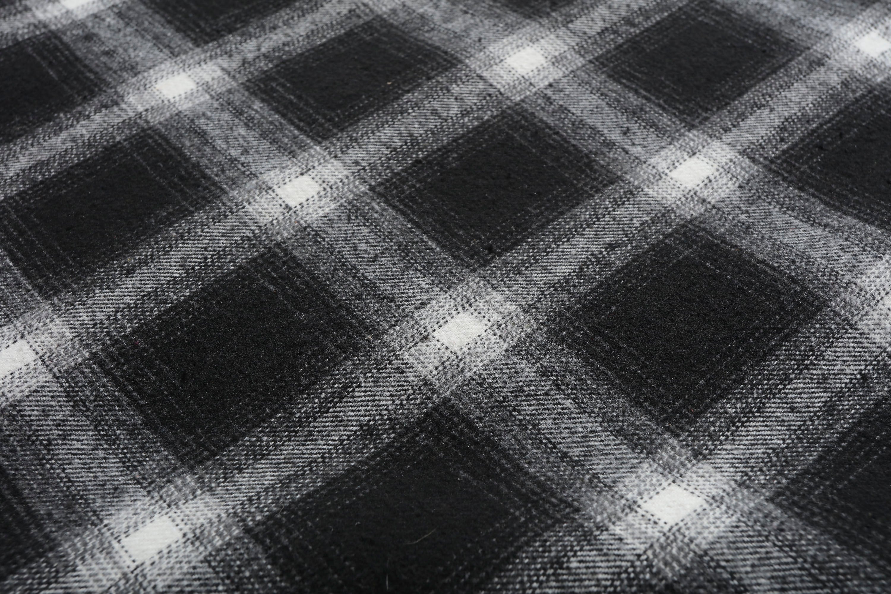 MAKEMORE Plaid Pocket Hooded Insulated Shirt