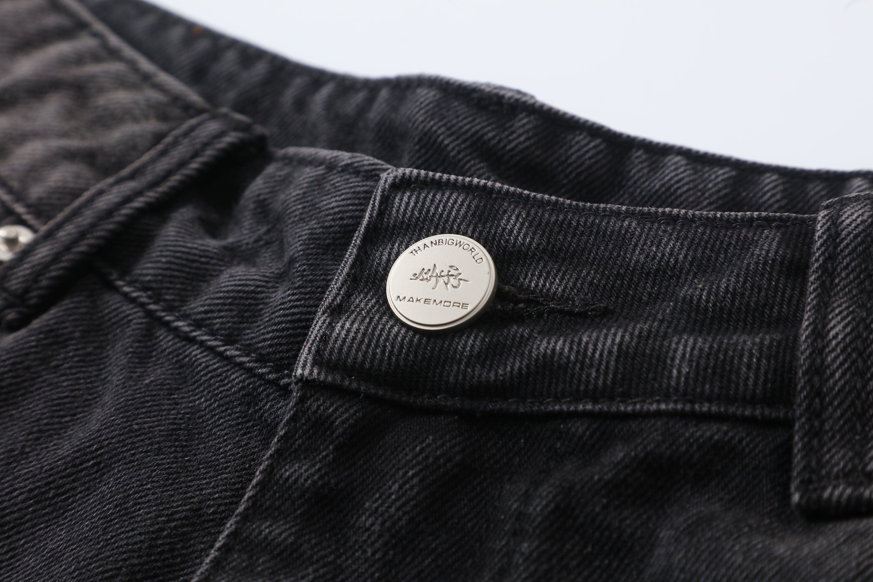 MAKEMORE Retro Washed Stripe Pleated Knees Jeans, premium urban and streetwear designers apparel on PROJECTISR.com, MAKEMORE