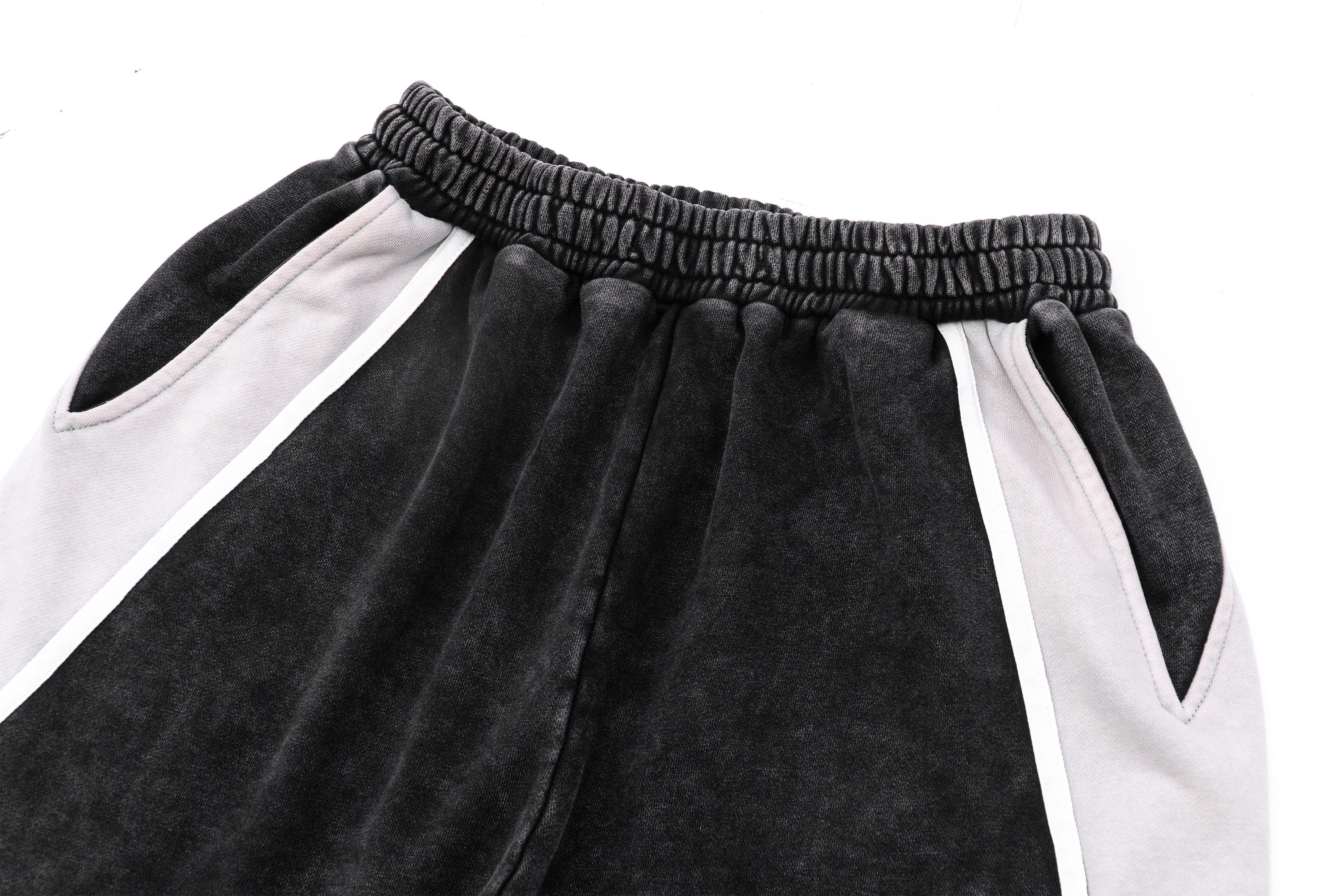IN EXISTENCE Retro Contrast Embroidered Distressed Sweatpants