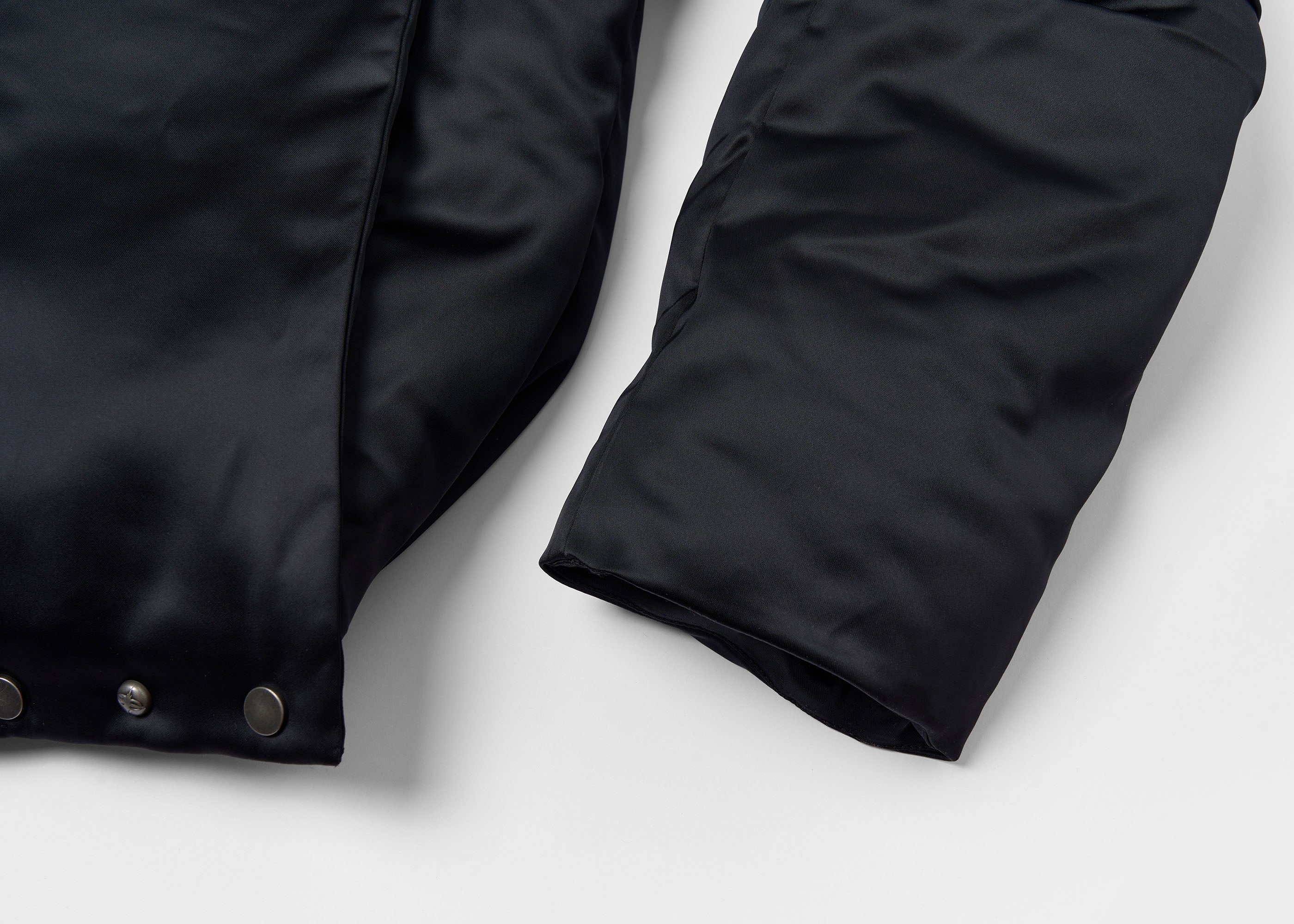 SAVAGEGROWTHWORLD Detachable Hood Satin Oversized Bomber Jacket