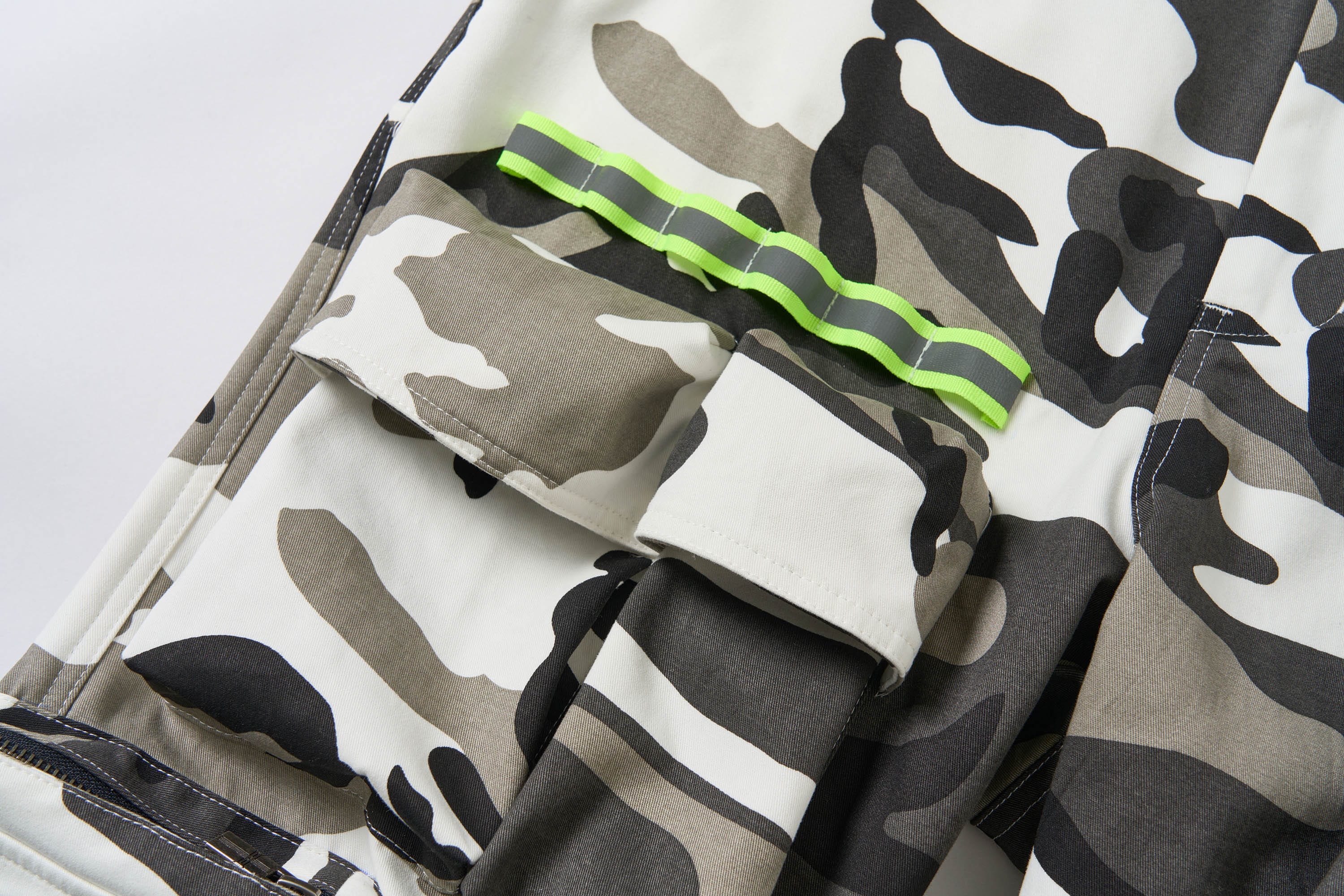 SAVAGEGROWTHWORLD Camo Reflective Multi-Pocket Cargo Pants, premium urban and streetwear designers apparel on PROJECTISR.com, SAVAGEGROWTHWORLD