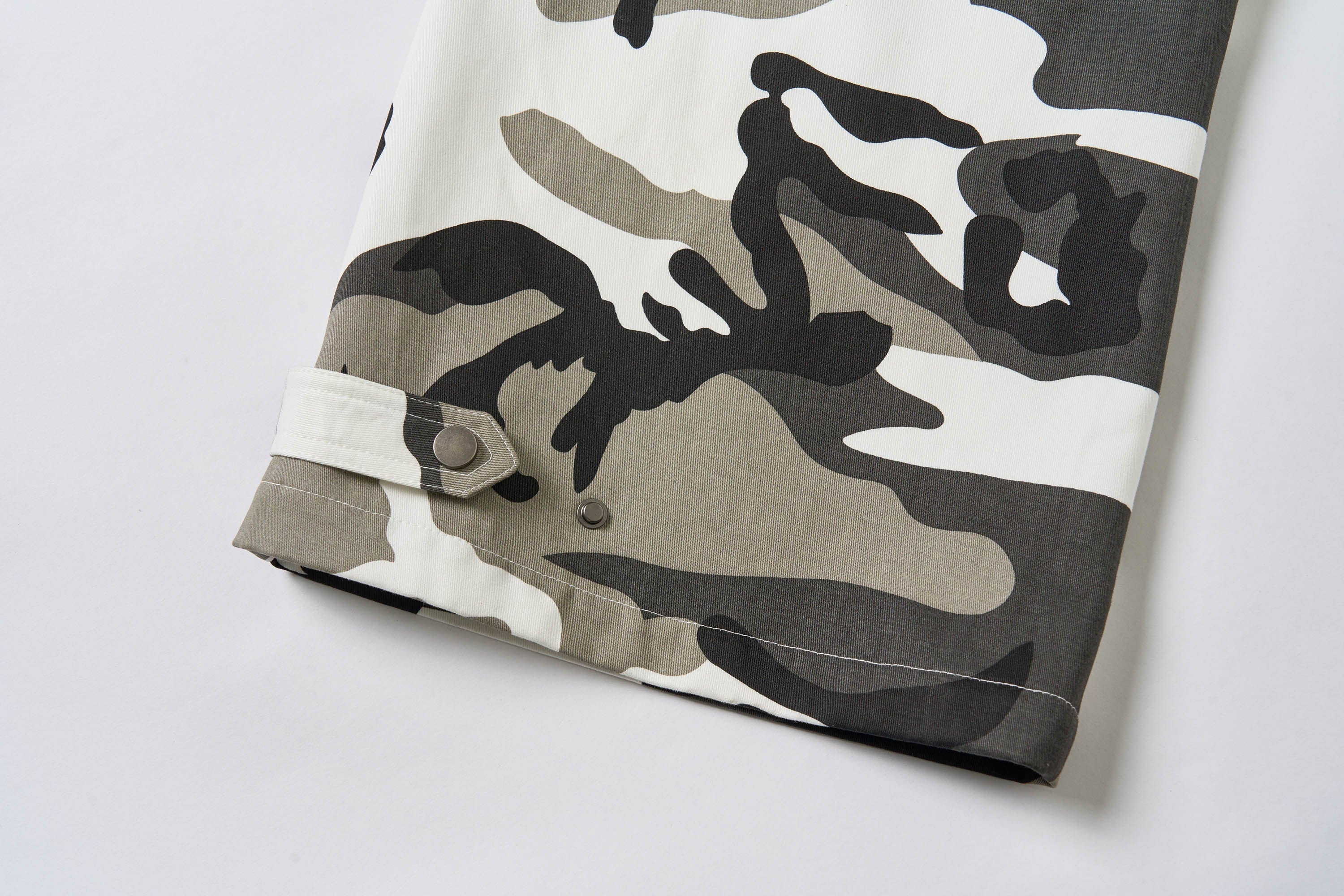 SAVAGEGROWTHWORLD Camo Reflective Multi-Pocket Cargo Pants, premium urban and streetwear designers apparel on PROJECTISR.com, SAVAGEGROWTHWORLD