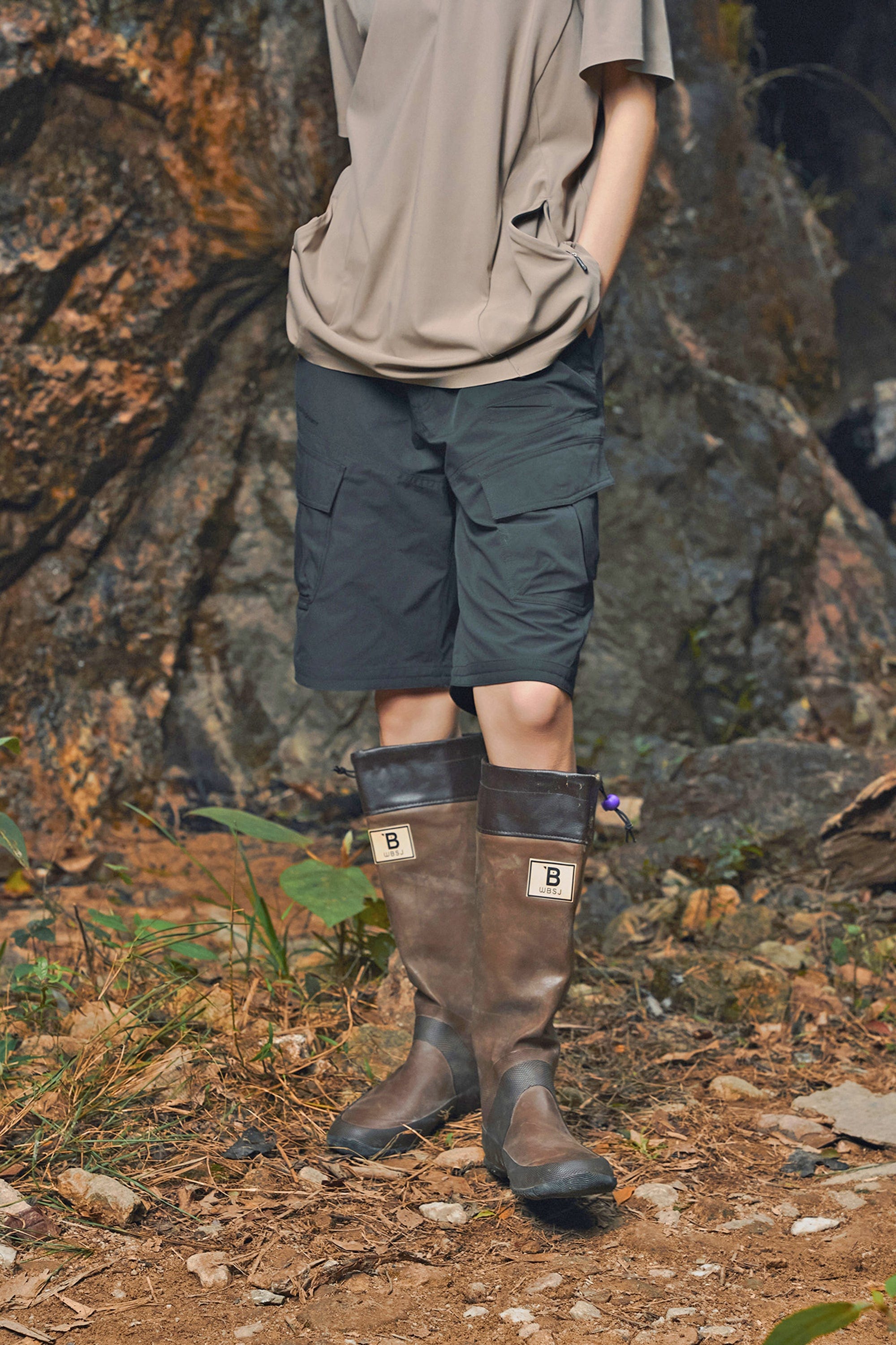 ENSHADOWER Modern Large Pocket Logo Shorts, premium urban and streetwear designers apparel on PROJECTISR.com, ENSHADOWER