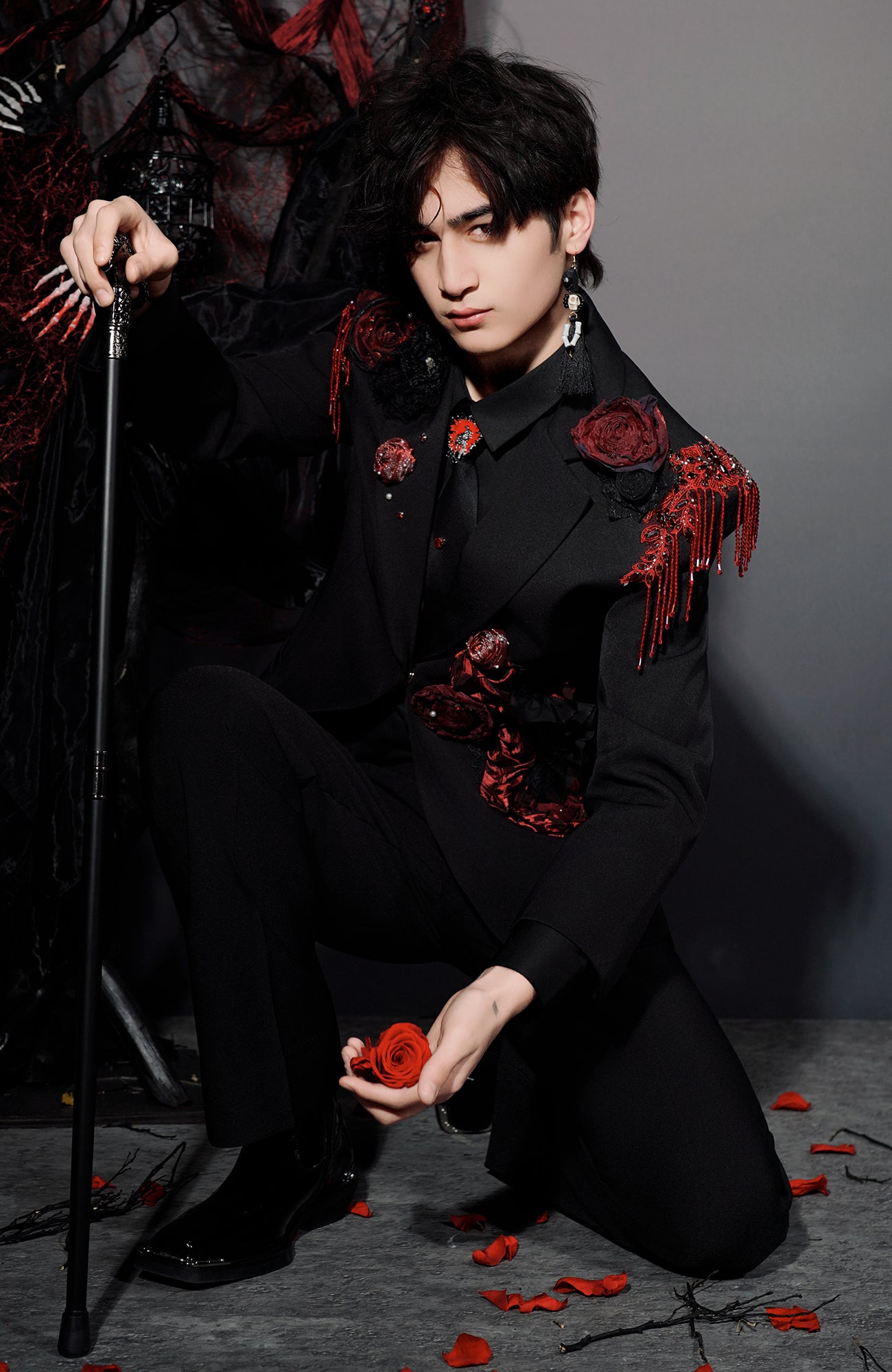 SHANG JIE Rose Embellished Tuxedo Blazer
