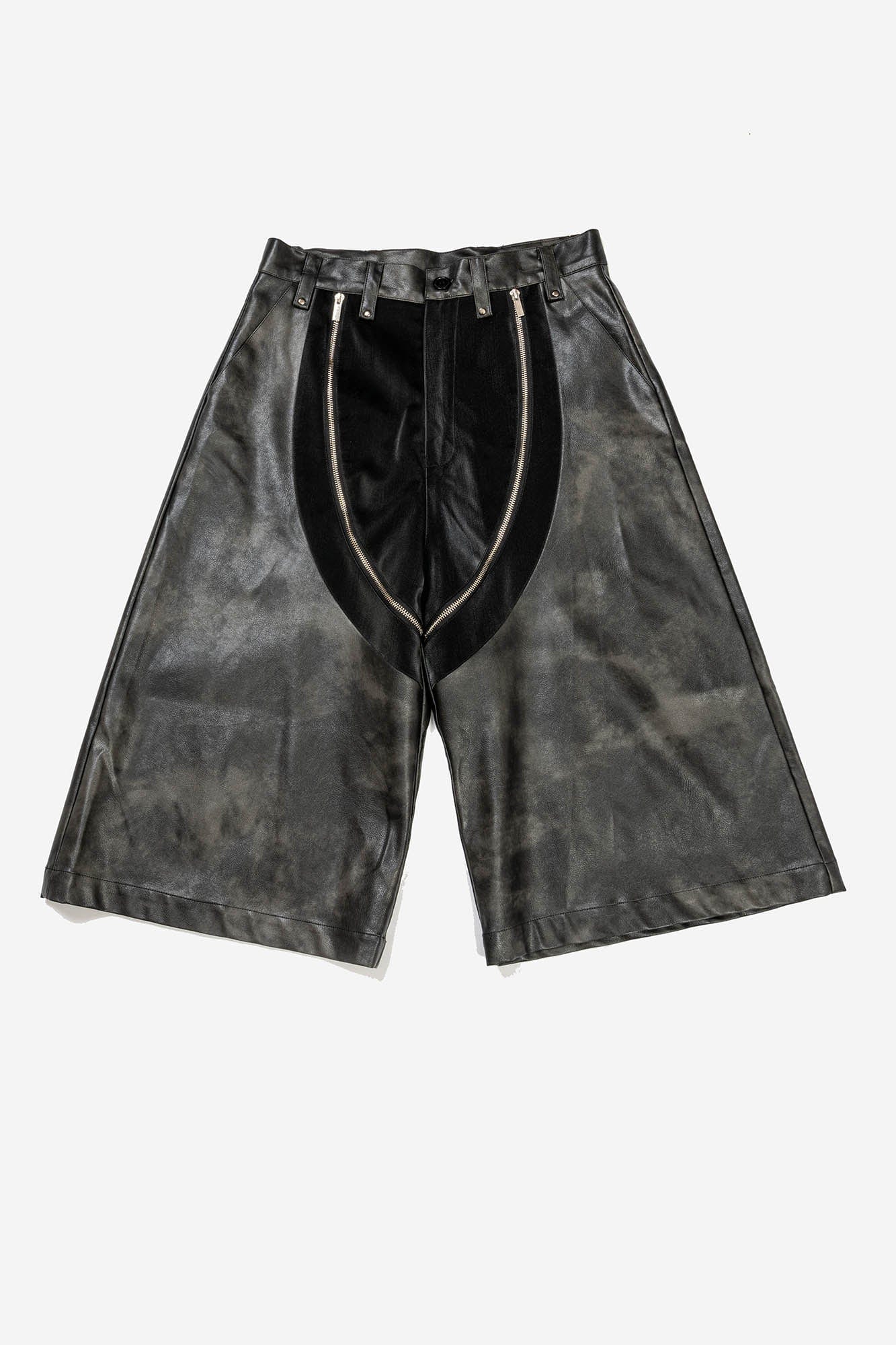 KADAKADA Distressed Curved Zipper PU Oversized Shorts, premium urban and streetwear designers apparel on PROJECTISR.com, KADAKADA