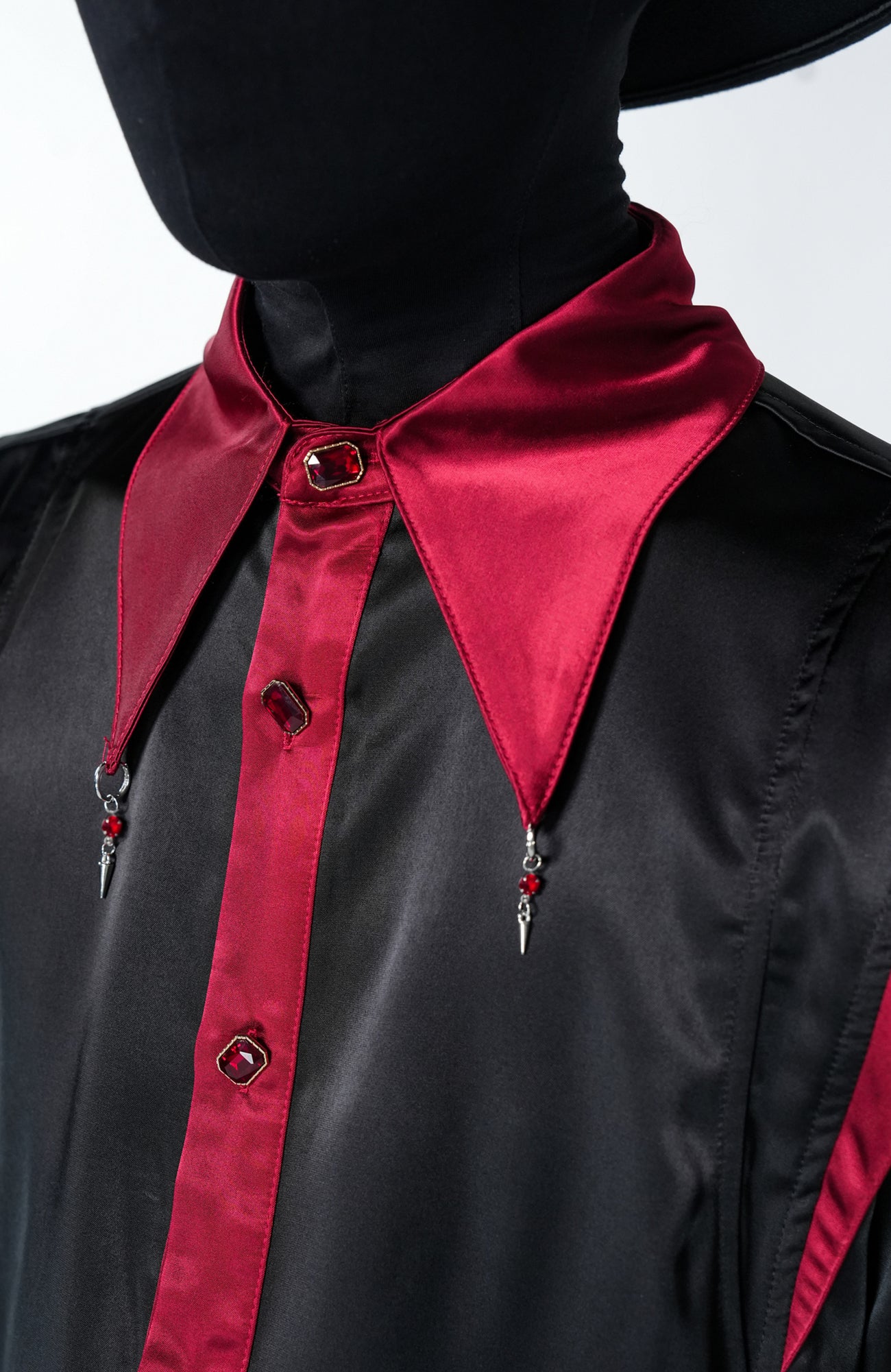 VE2 Contrast Satin Point Collar Half Shirt