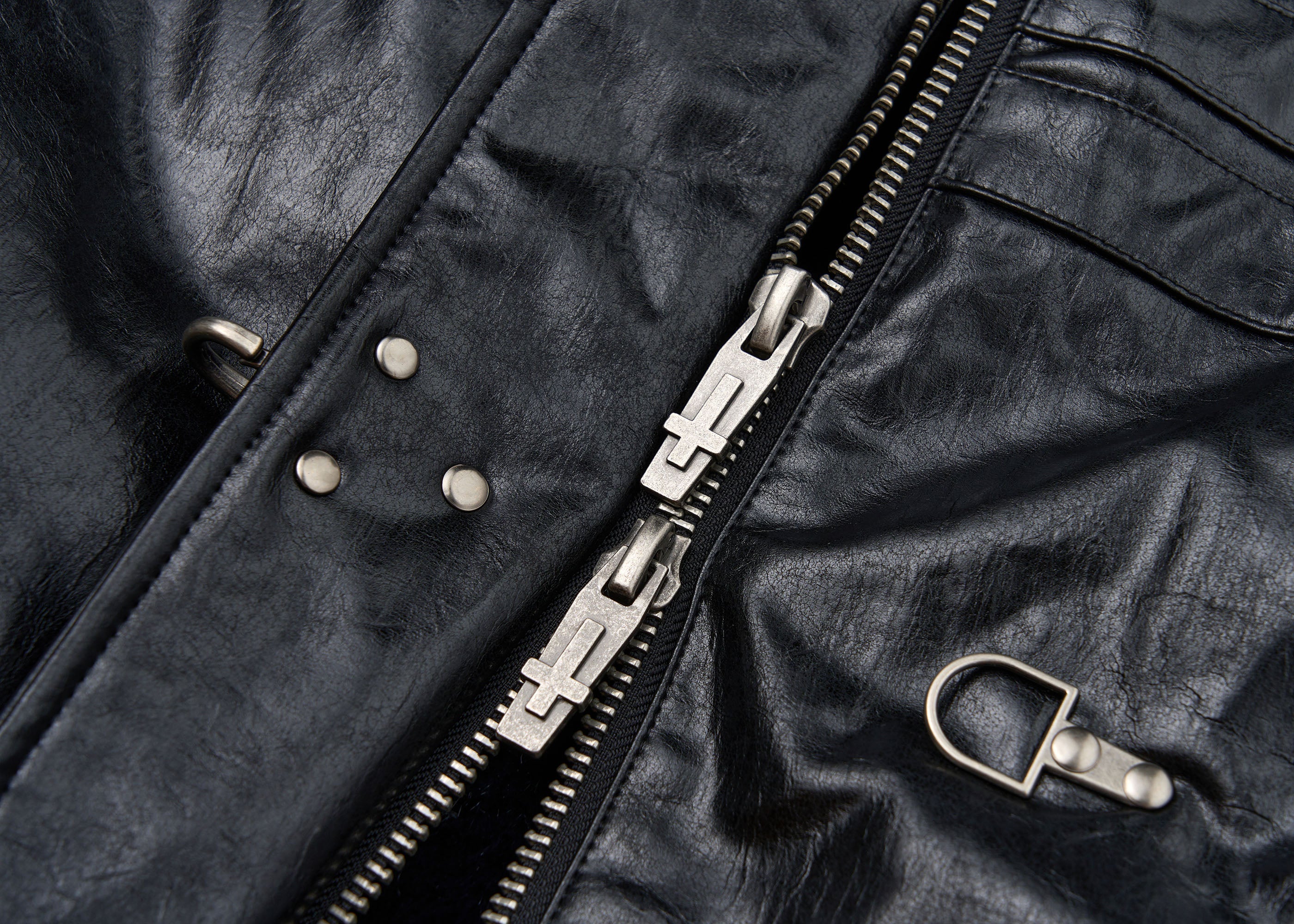 SAVAGEGROWTHWORLD Hook Buckle Faux Leather Puffer Jacket