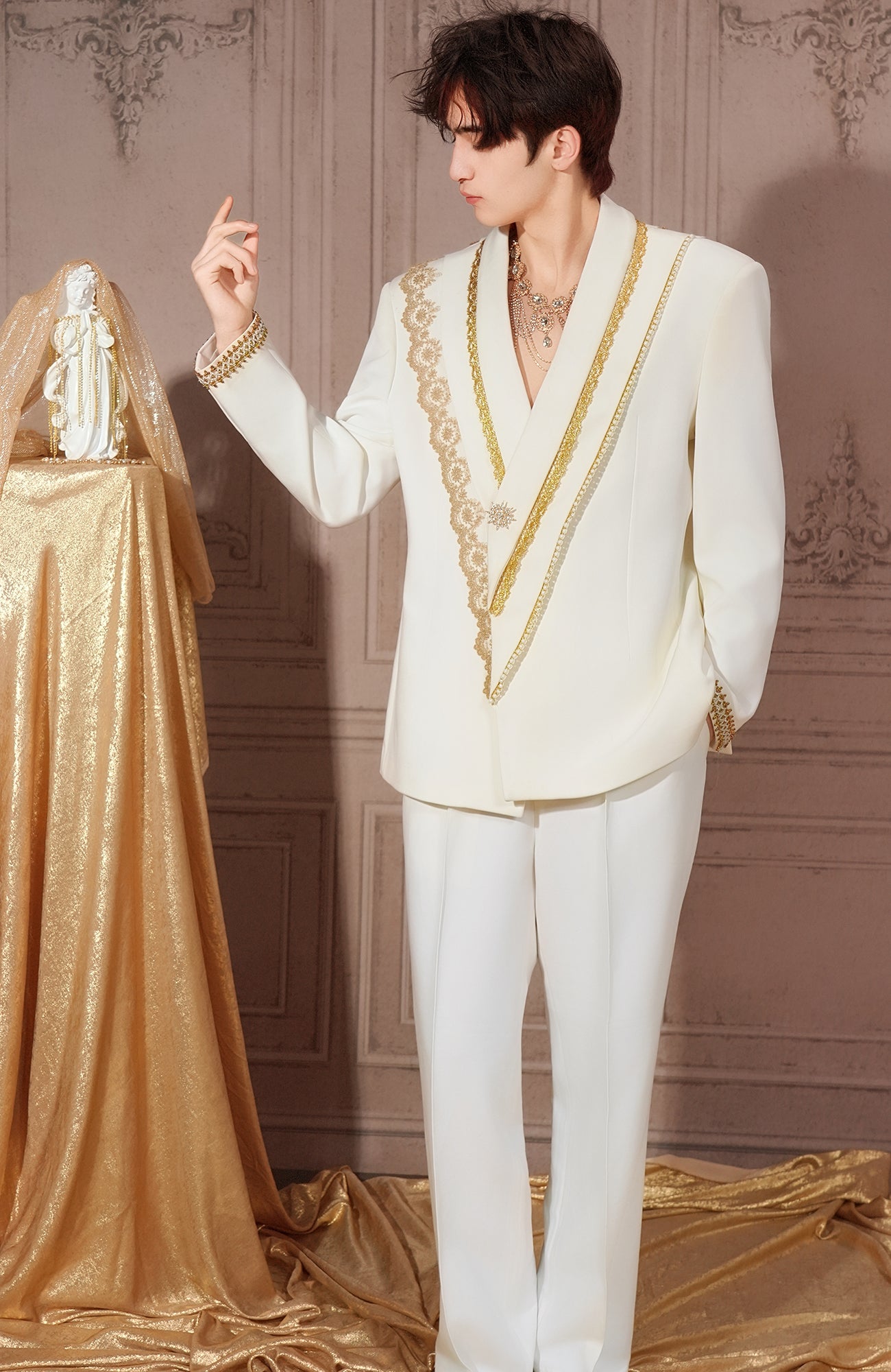 SHANG JIE Gold Trim Tuxedo Blazer