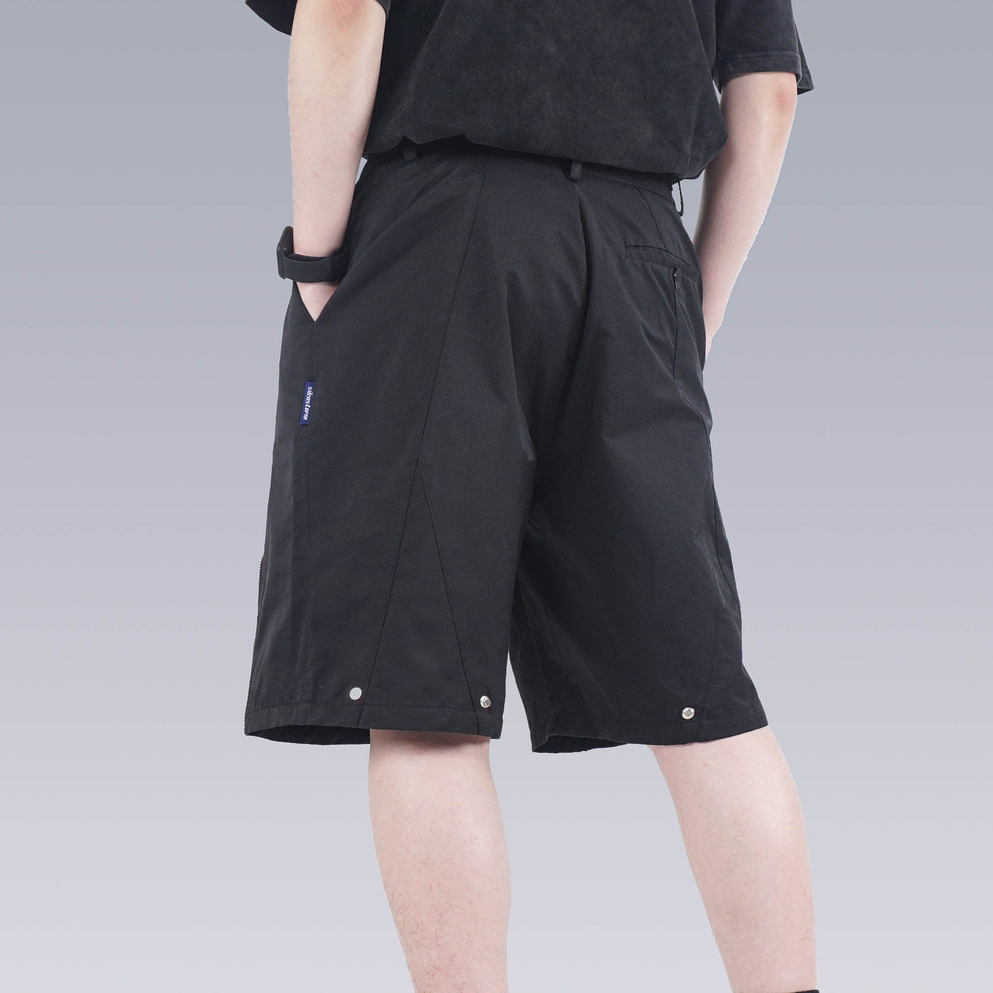 SILENSTORM Center-Zip Utility Shorts, premium urban and streetwear designers apparel on PROJECTISR.com, SILENSTORM