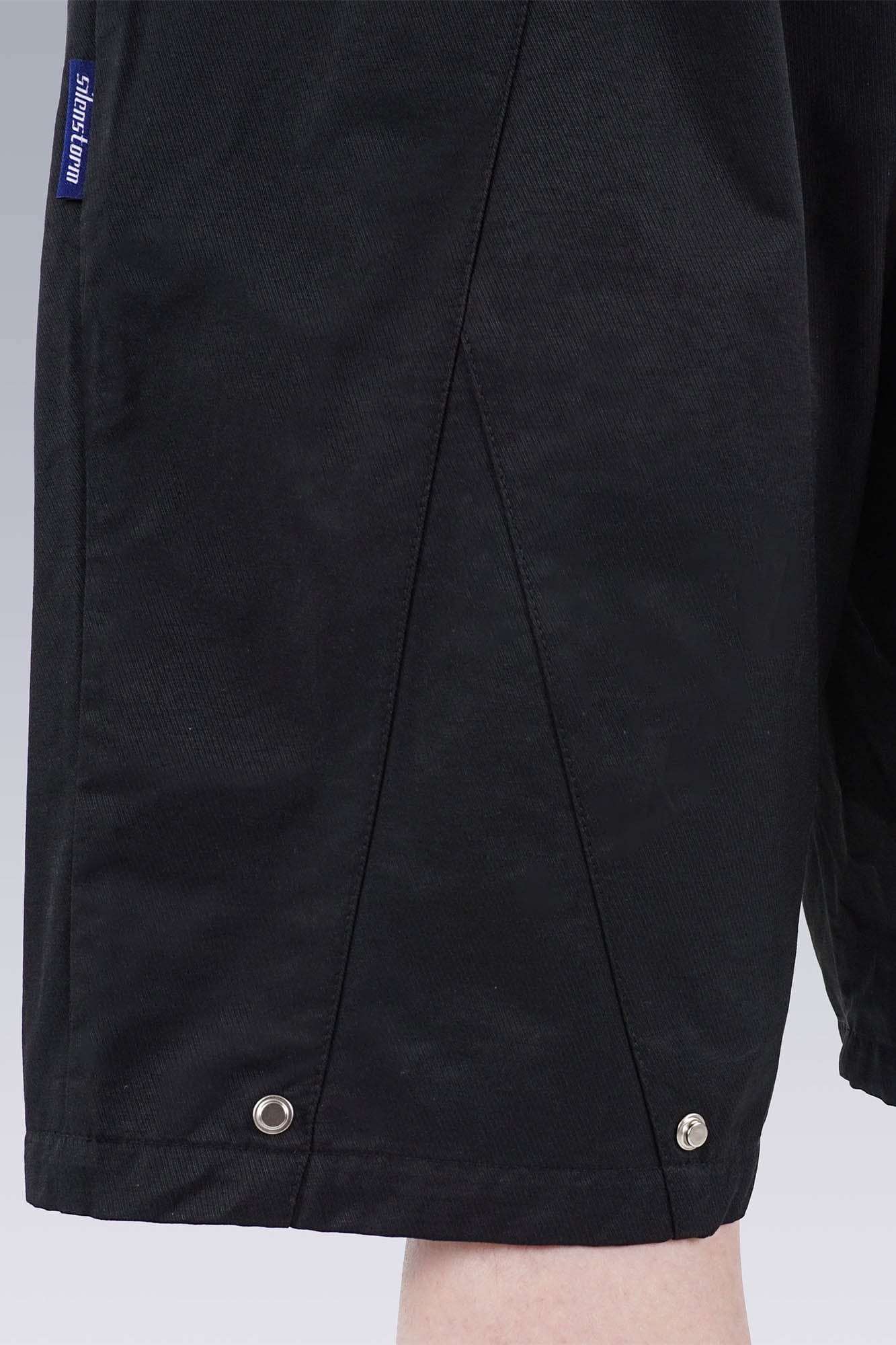 SILENSTORM Center-Zip Utility Shorts, premium urban and streetwear designers apparel on PROJECTISR.com, SILENSTORM