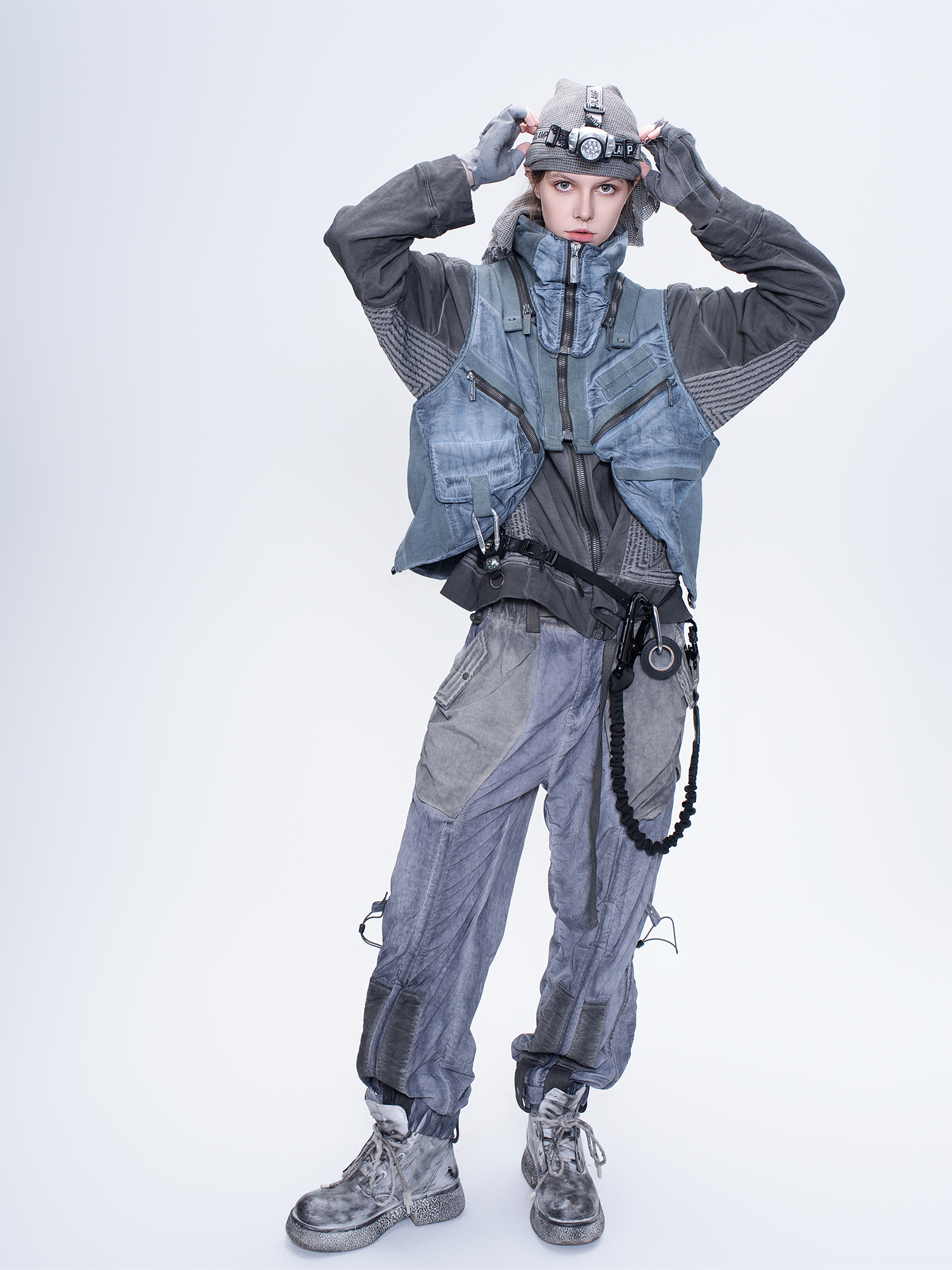 STEAM Multi-Pocket Detachable Utility Vest