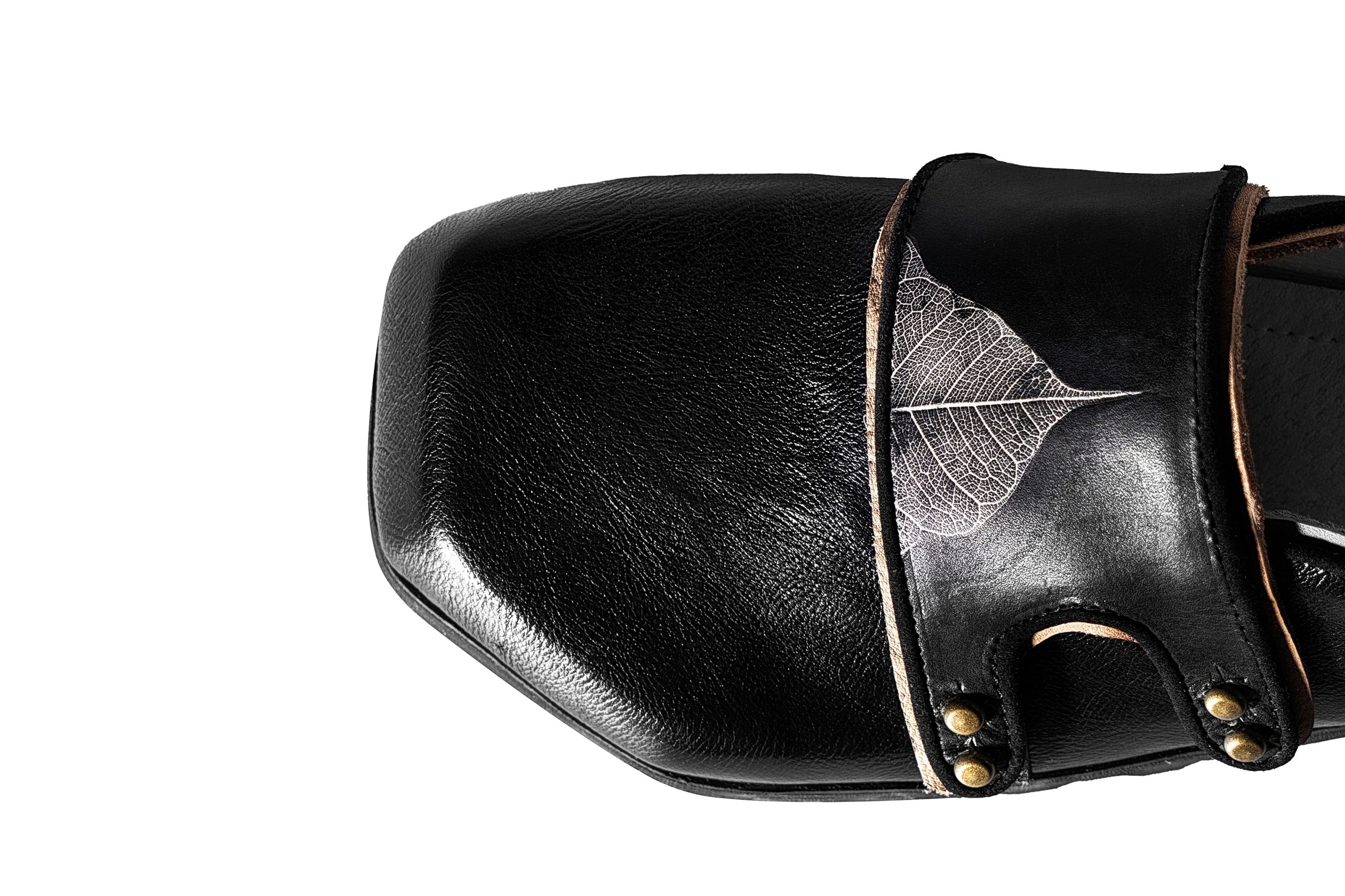 REWRITE×NO SENSE Leaf Cowhide Velcro Loafers, premium urban and streetwear designers apparel on PROJECTISR.com, REWRITE