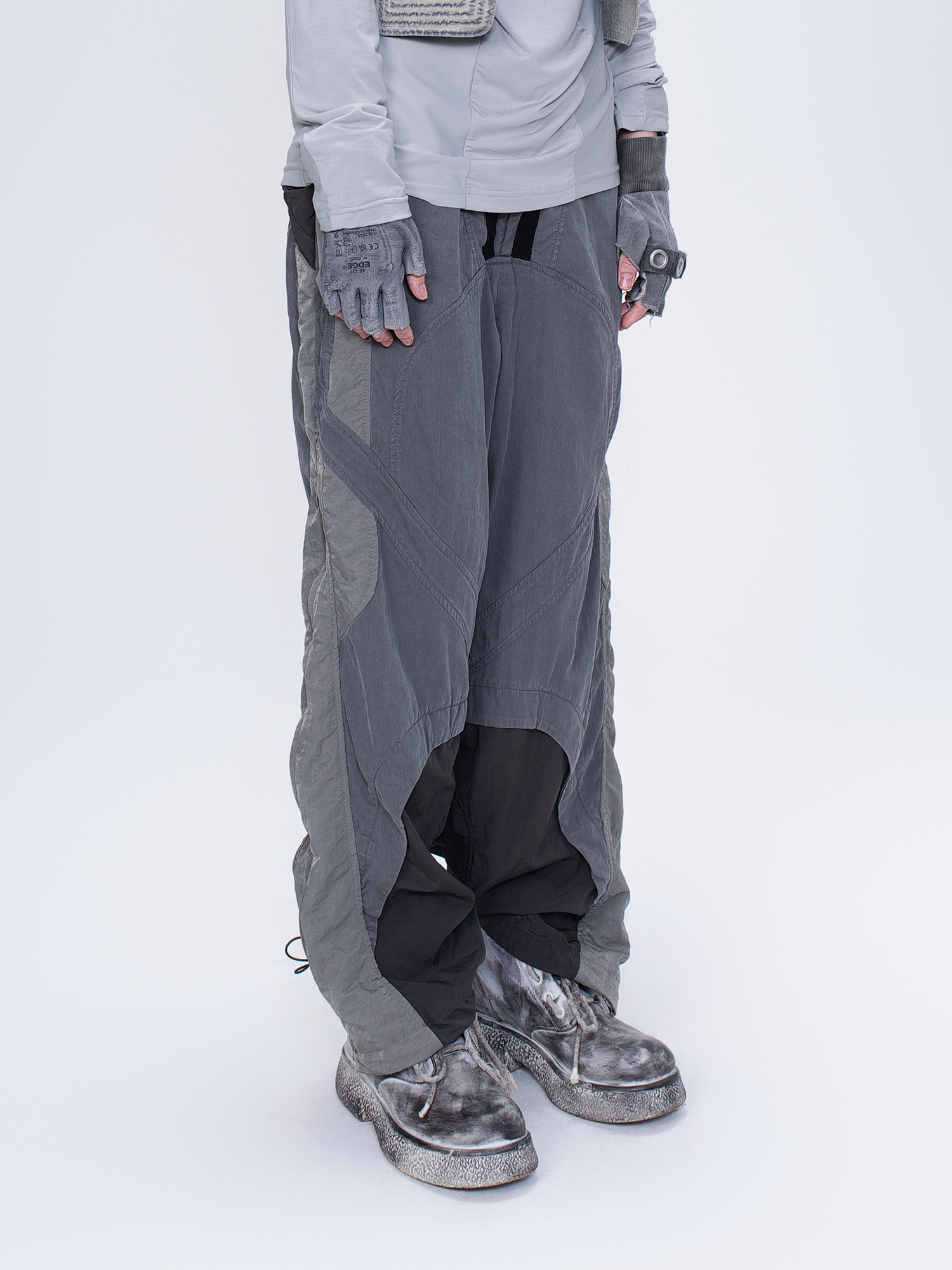 STEAM Deconstructed Zippered Spliced Wide-Leg Cargo Pants