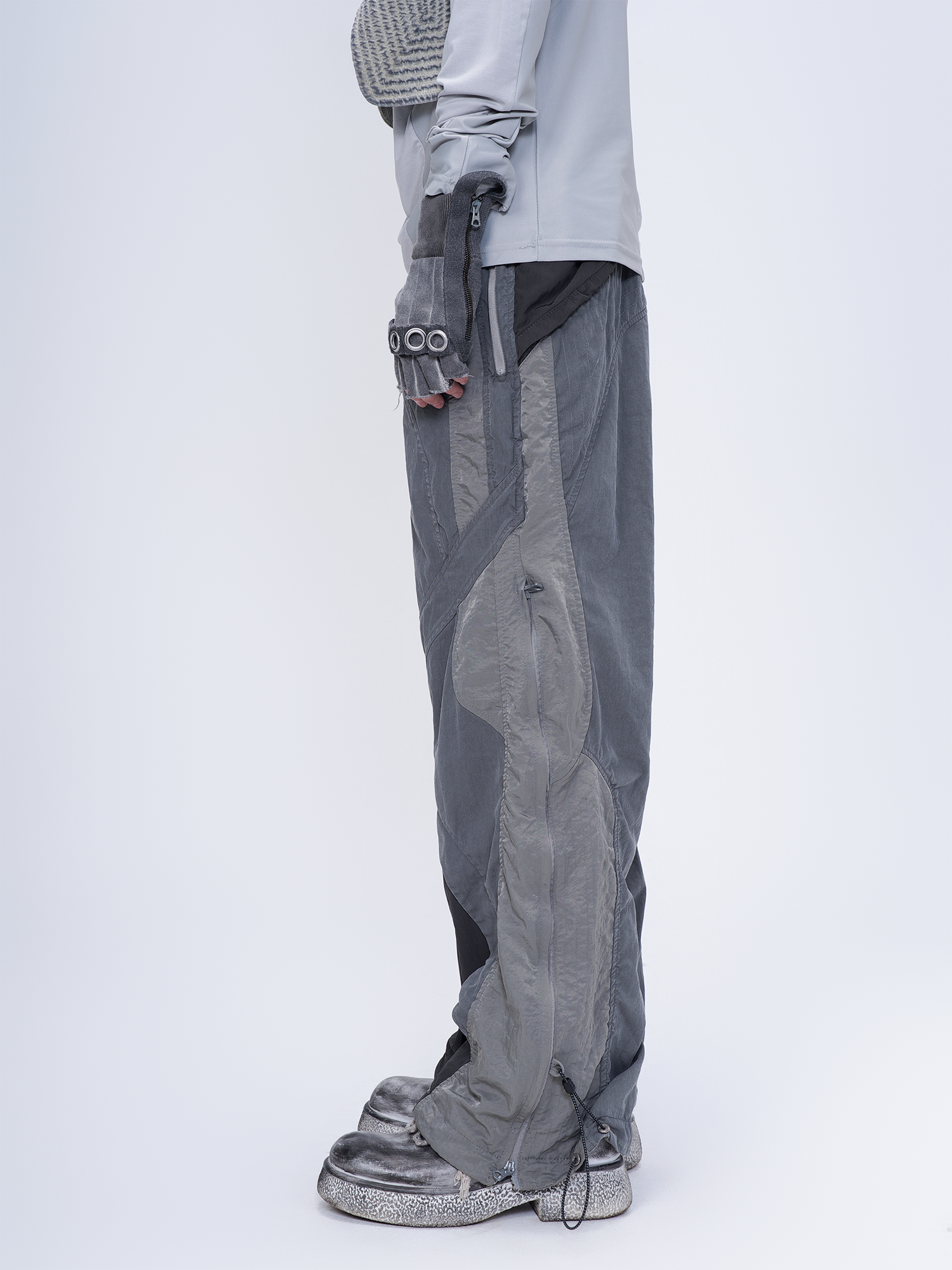 STEAM Deconstructed Zippered Spliced Wide-Leg Cargo Pants