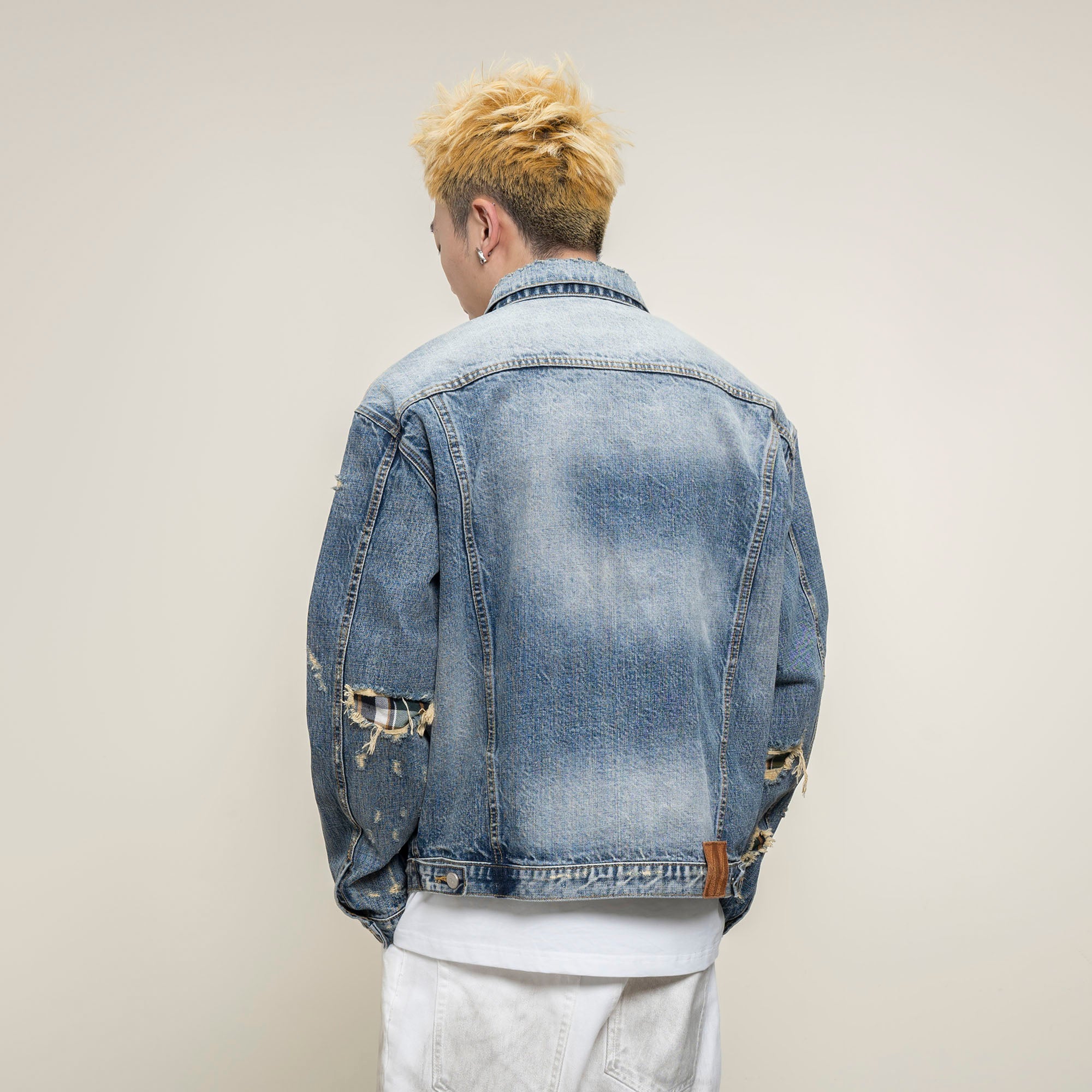 MAKEMORE Retro Distressed Ripped Denim Jacket