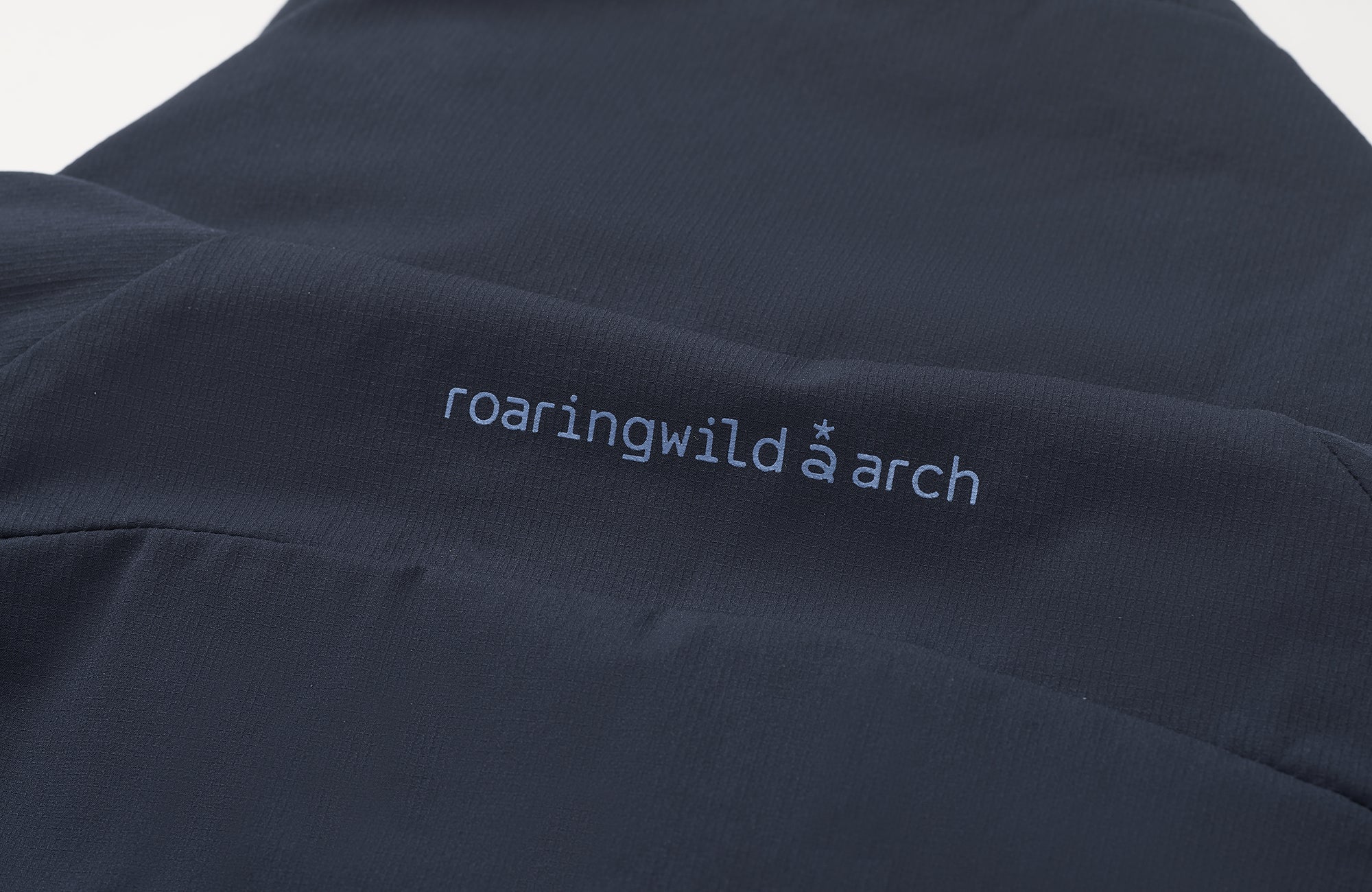 ROARINGWILD A ARCH Embroidered Graphic Raglan Jacket