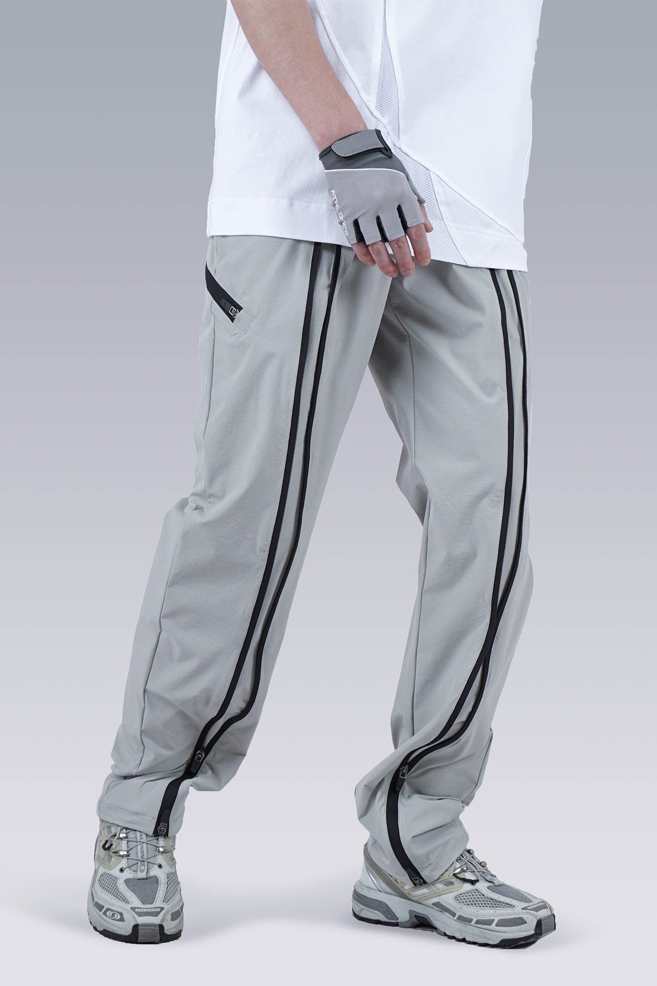 SILENSTORM Center-Zip Split Quick-Dry Pants, premium urban and streetwear designers apparel on PROJECTISR.com, SILENSTORM