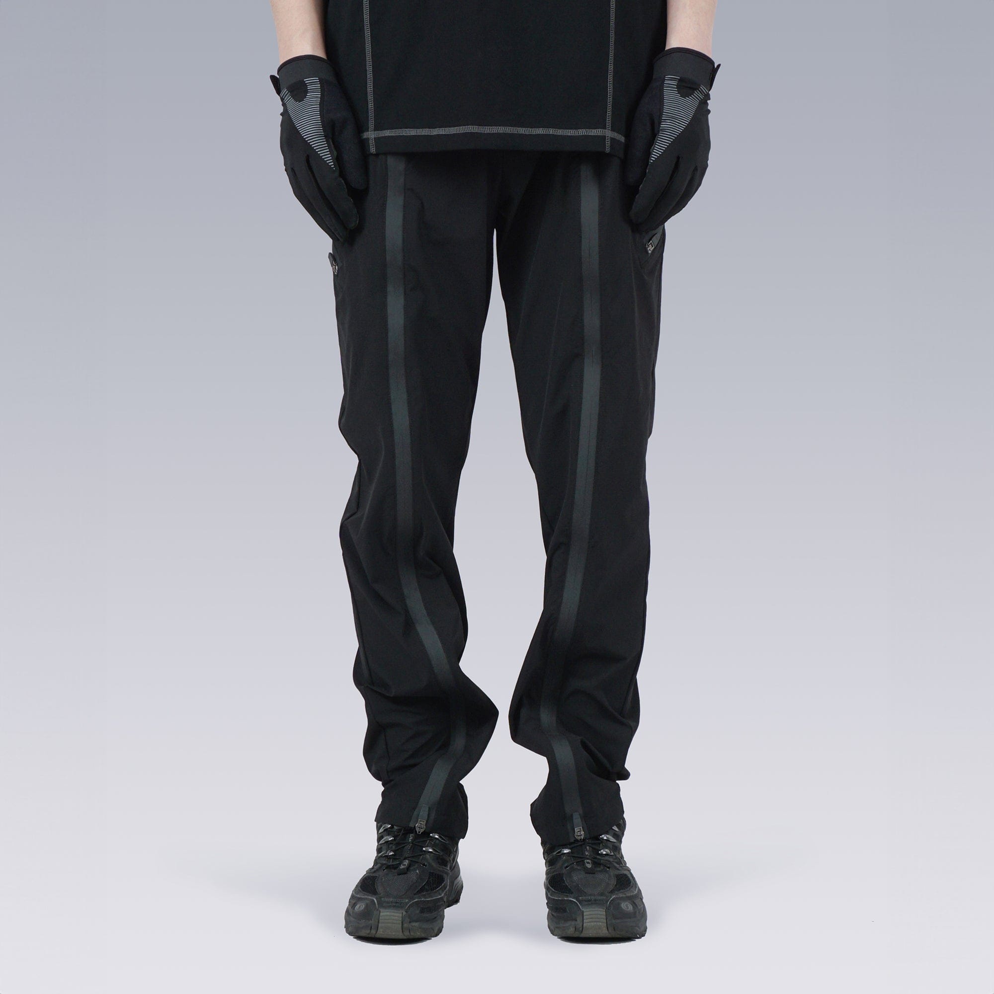 SILENSTORM Center-Zip Split Quick-Dry Pants, premium urban and streetwear designers apparel on PROJECTISR.com, SILENSTORM