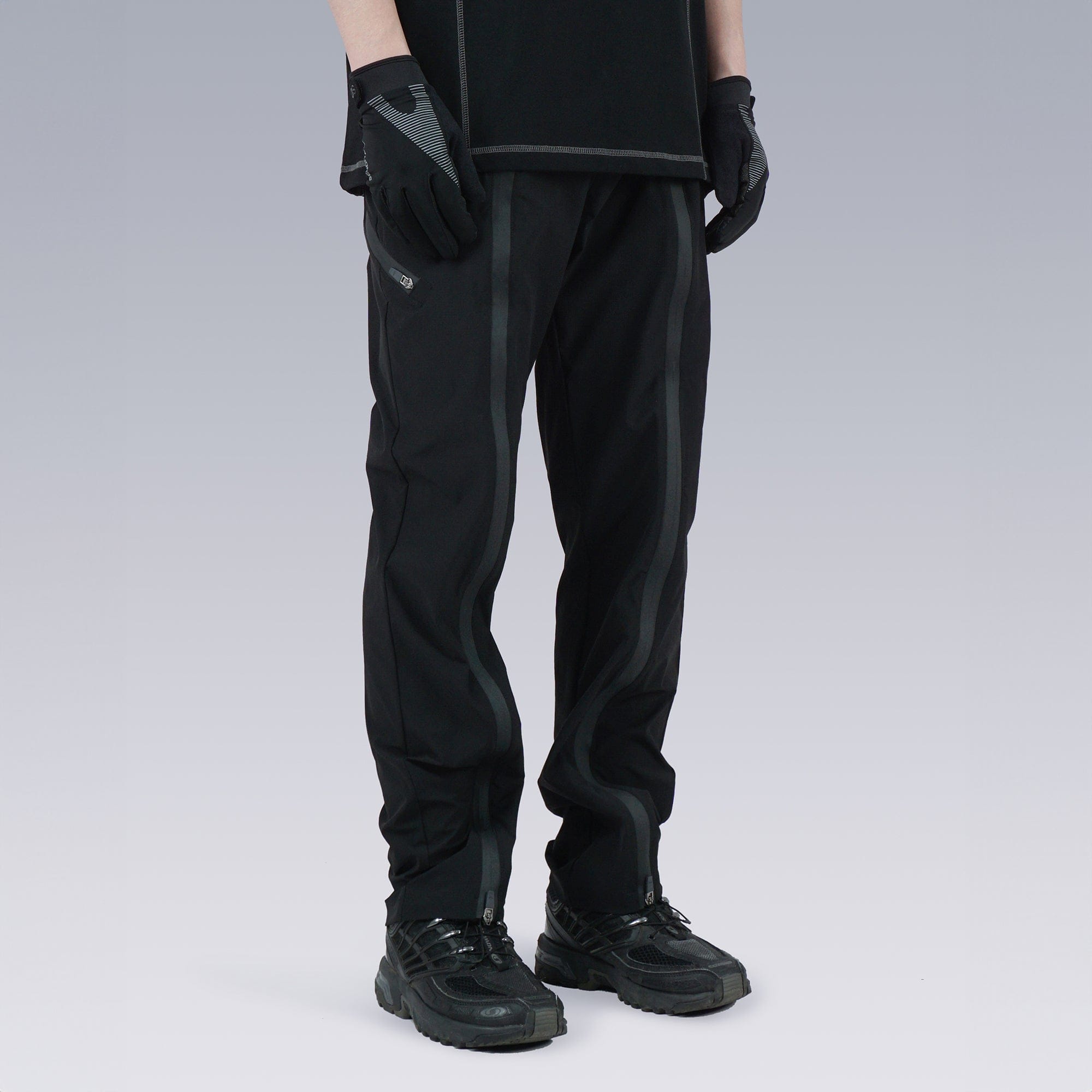 SILENSTORM Center-Zip Split Quick-Dry Pants, premium urban and streetwear designers apparel on PROJECTISR.com, SILENSTORM