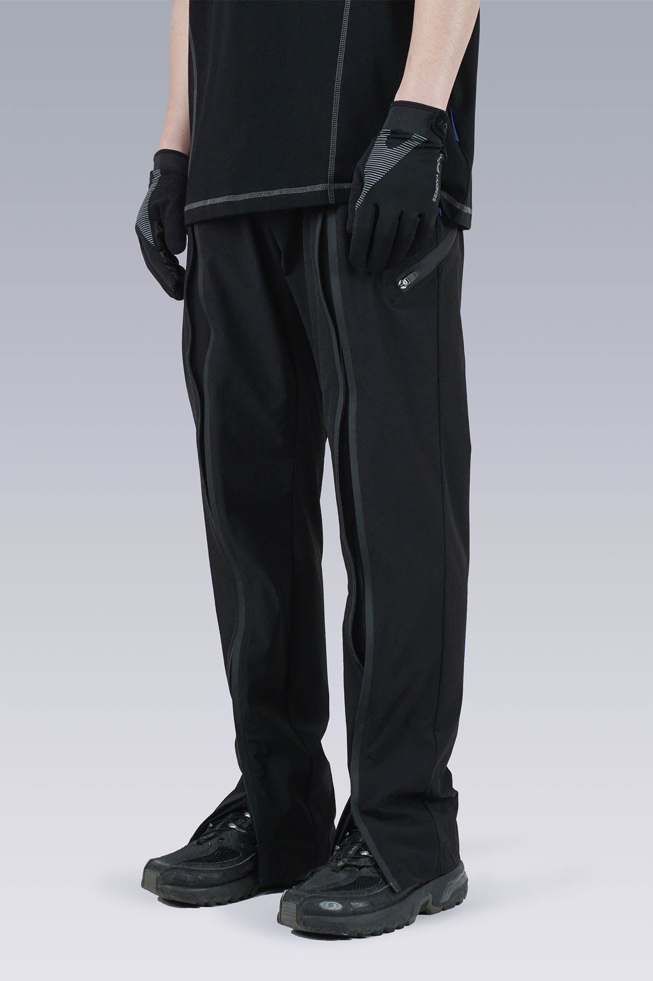 SILENSTORM Center-Zip Split Quick-Dry Pants, premium urban and streetwear designers apparel on PROJECTISR.com, SILENSTORM