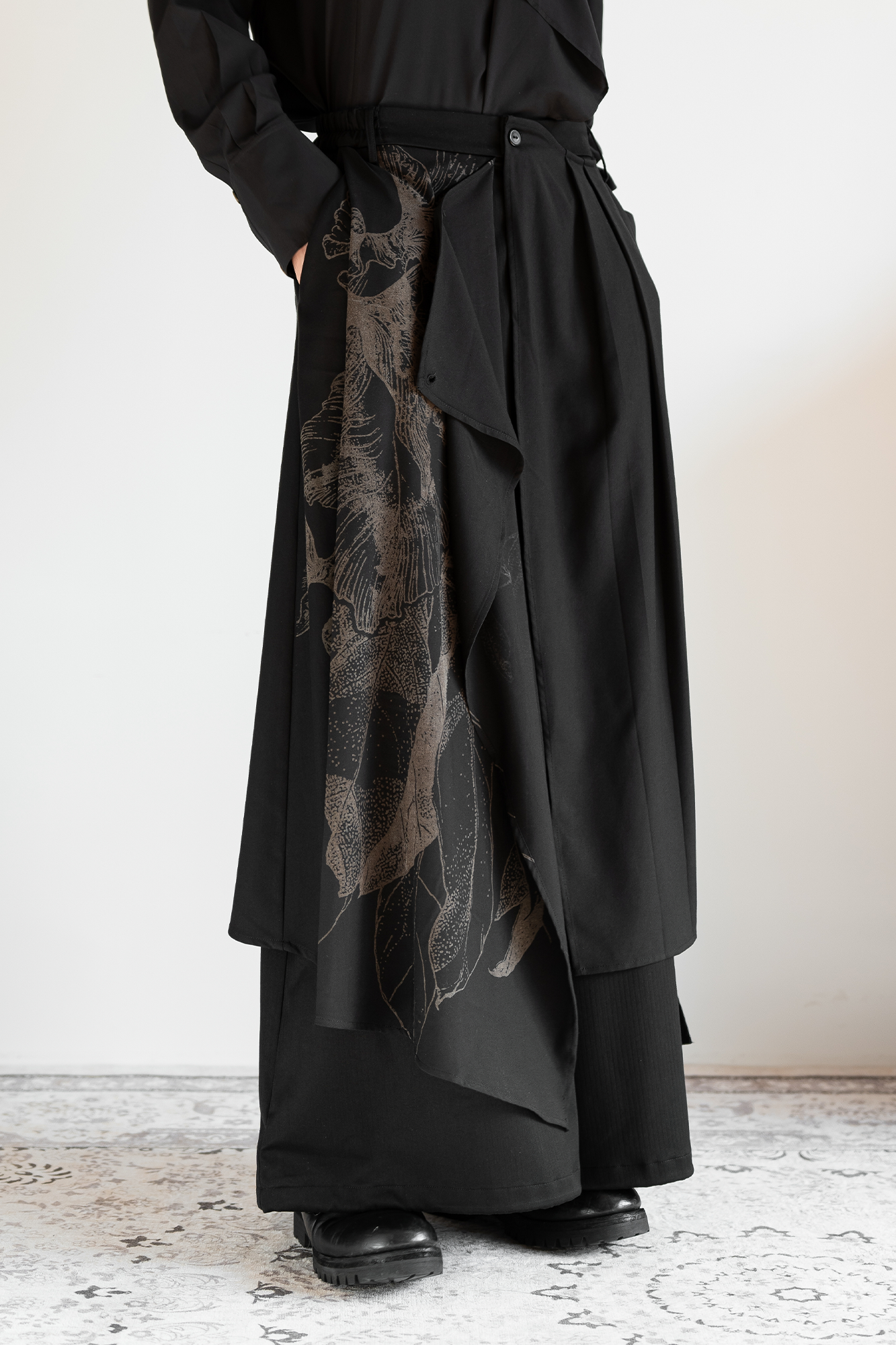 MOITIEDEPETALE Botanical Graphic Asymmetrical Layered Skirt-Pants