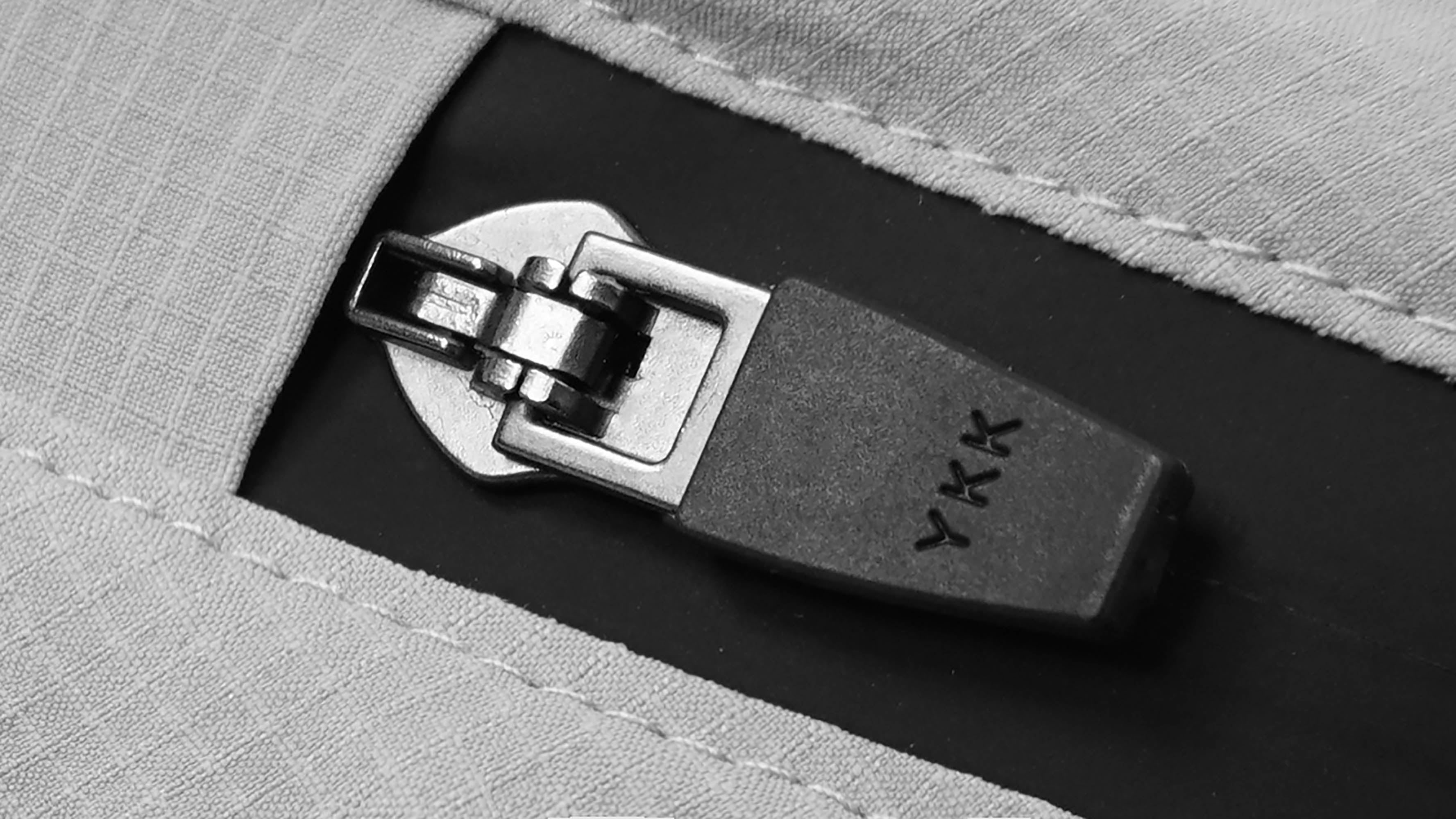 SILENSTORM Center-Zip Split Quick-Dry Pants, premium urban and streetwear designers apparel on PROJECTISR.com, SILENSTORM