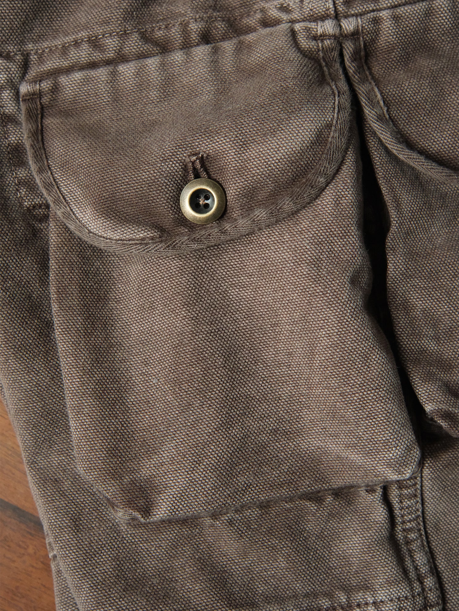 NEIGBORL Washed Multi-Pocket Gradient Cargo Pants, premium urban and streetwear designers apparel on PROJECTISR.com, NEIGBORL