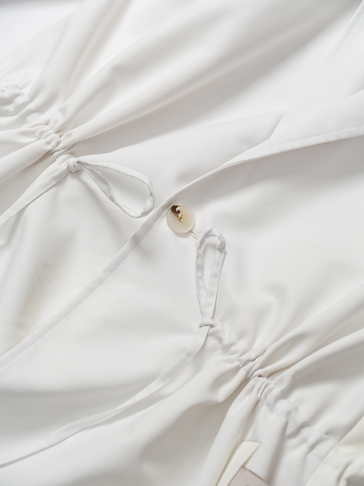 KADAKADA Bear-Tag Waist-Drawstring Trench