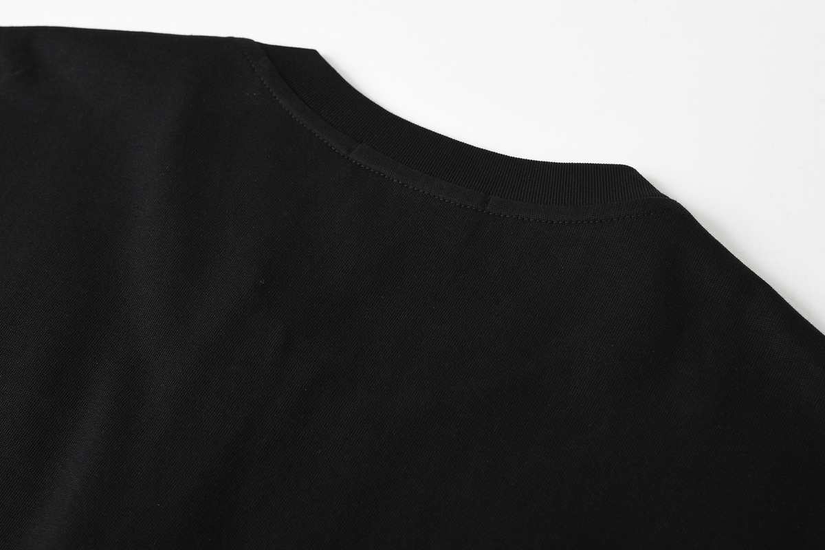 DREAM BAND Gothic Zippered Black Graphic T-Shirt