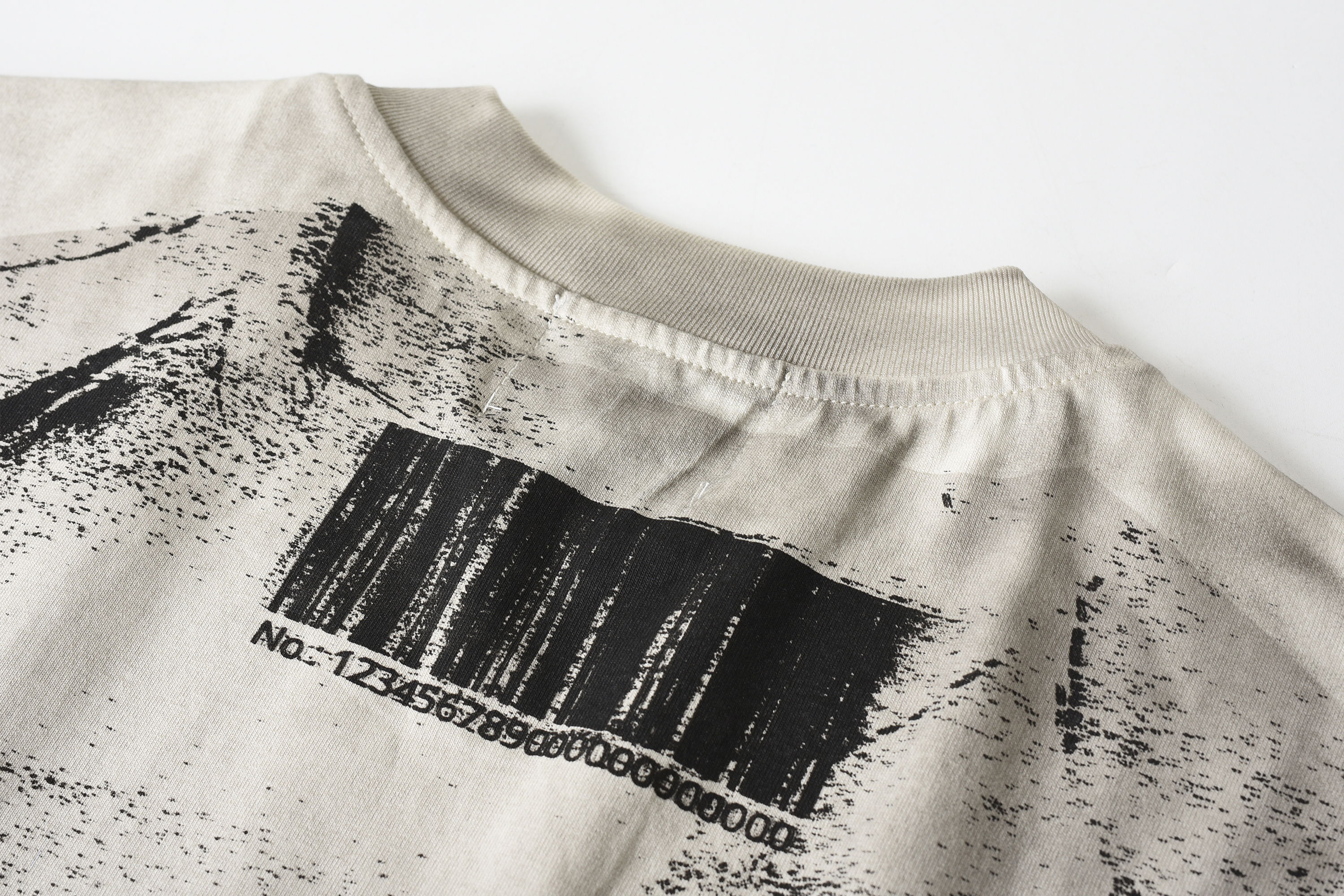 DREAM BAND Washed Gothic Graphic T-Shirt