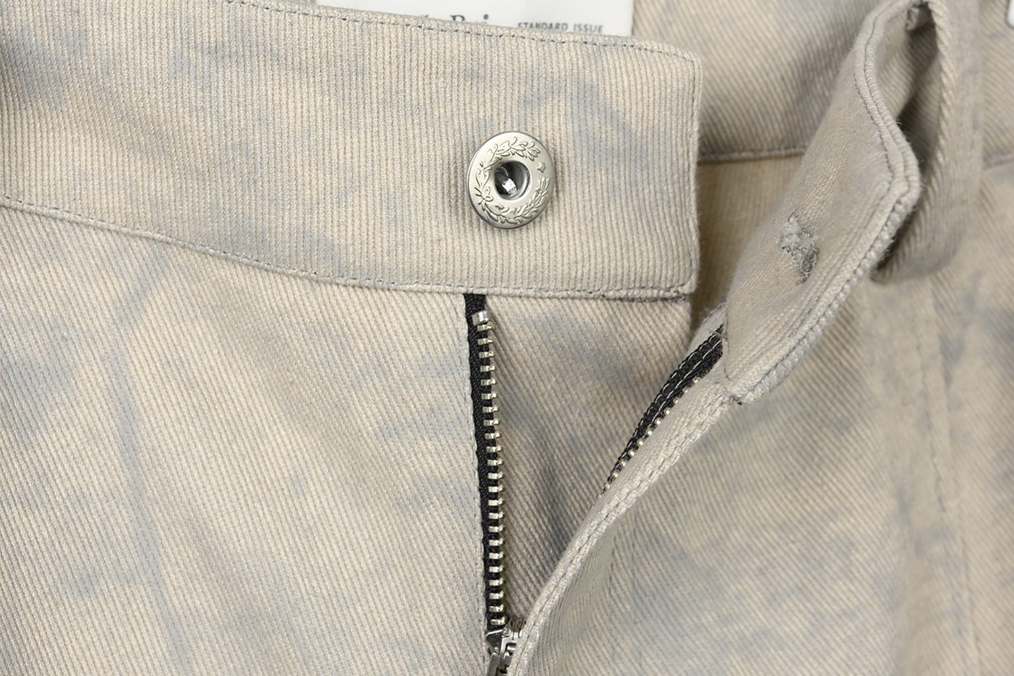 OKAYTHXBYE Subtle Marble Multi-Pocket Cargo Pants