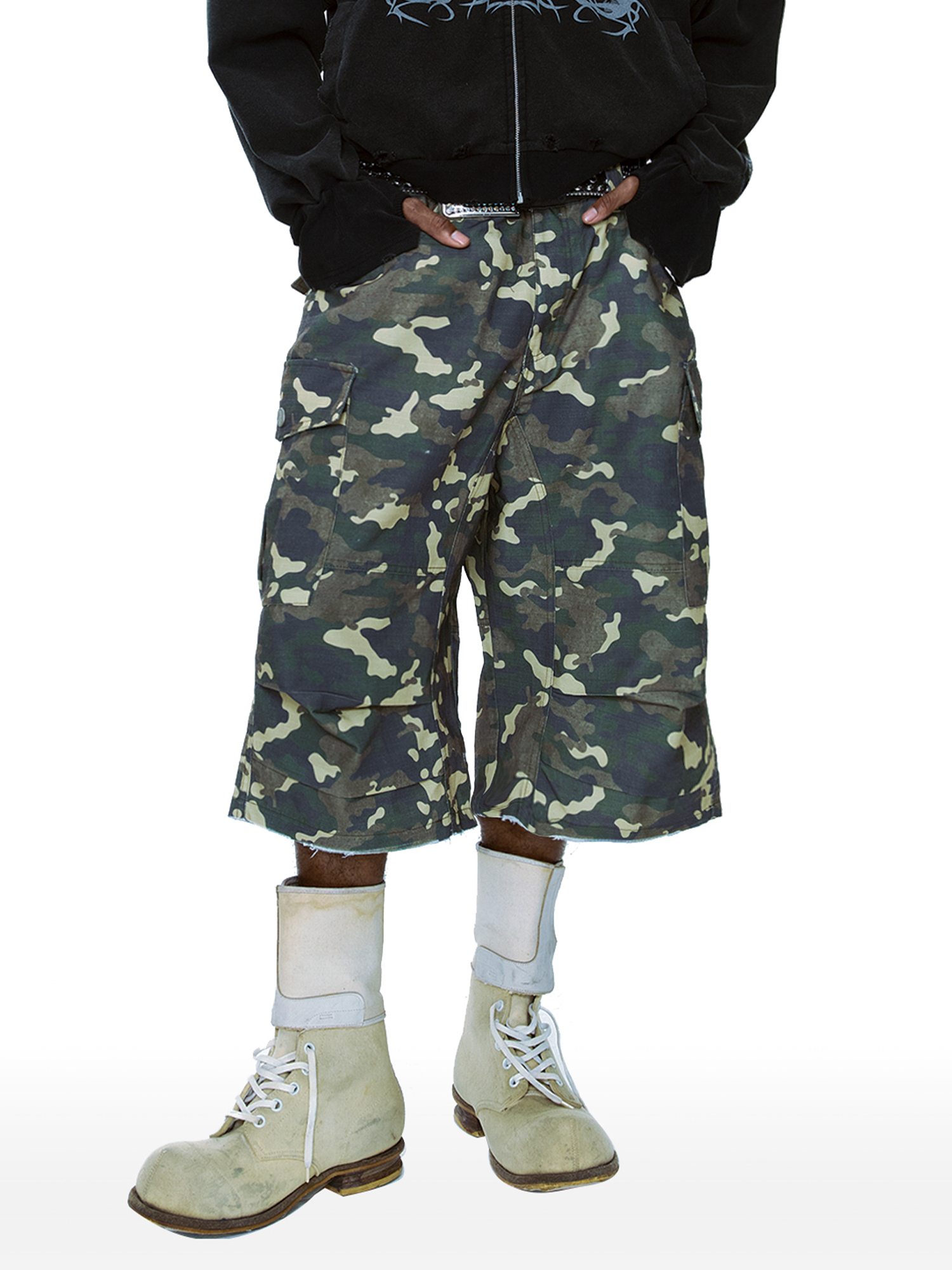 CYCYCY Camo Wide-Leg Cargo Shorts
