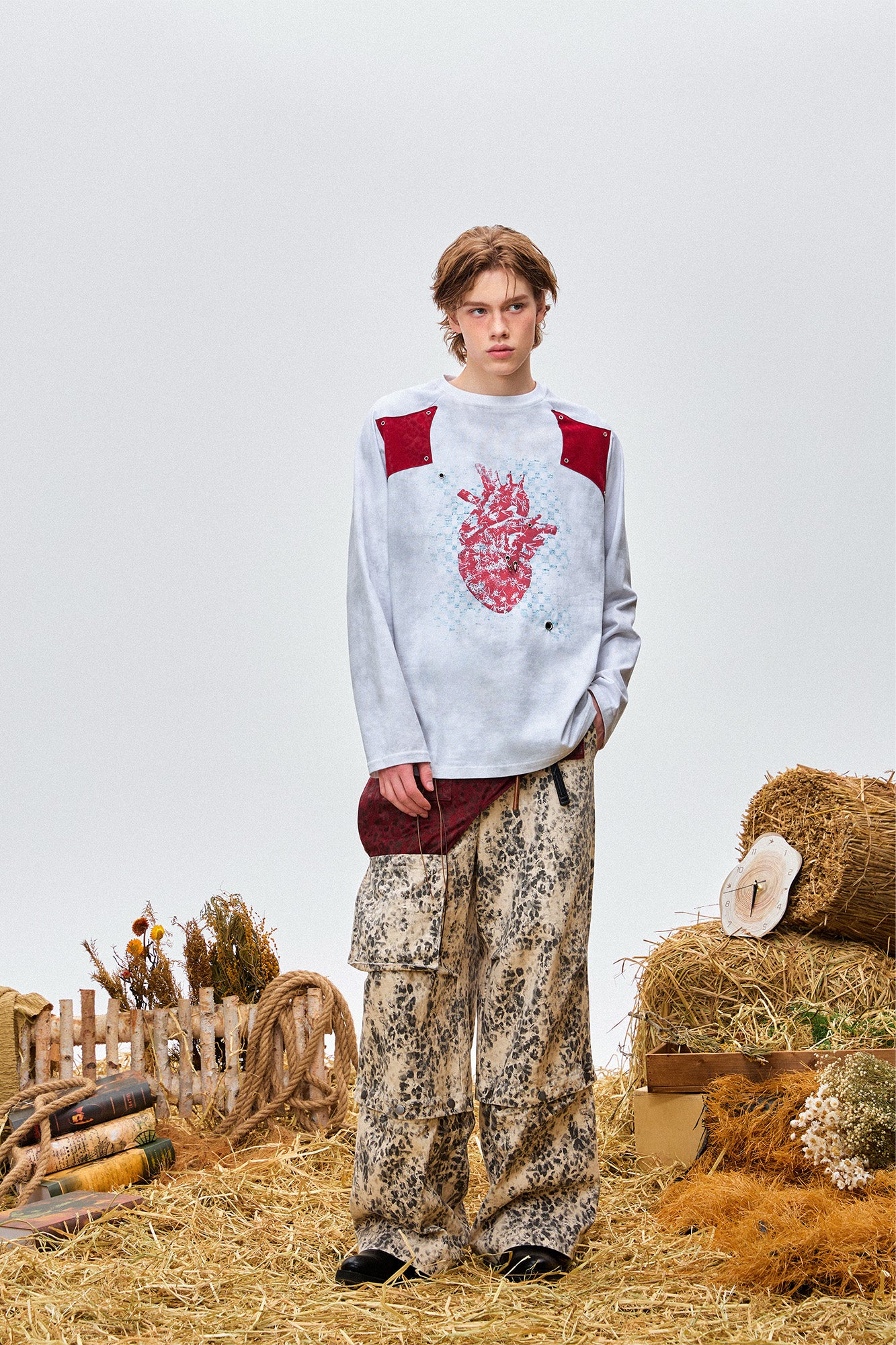 OIPWORD Heart Graphic Appliqué Long-Sleeve Tee, premium urban and streetwear designers apparel on PROJECTISR.com, OIPWORD